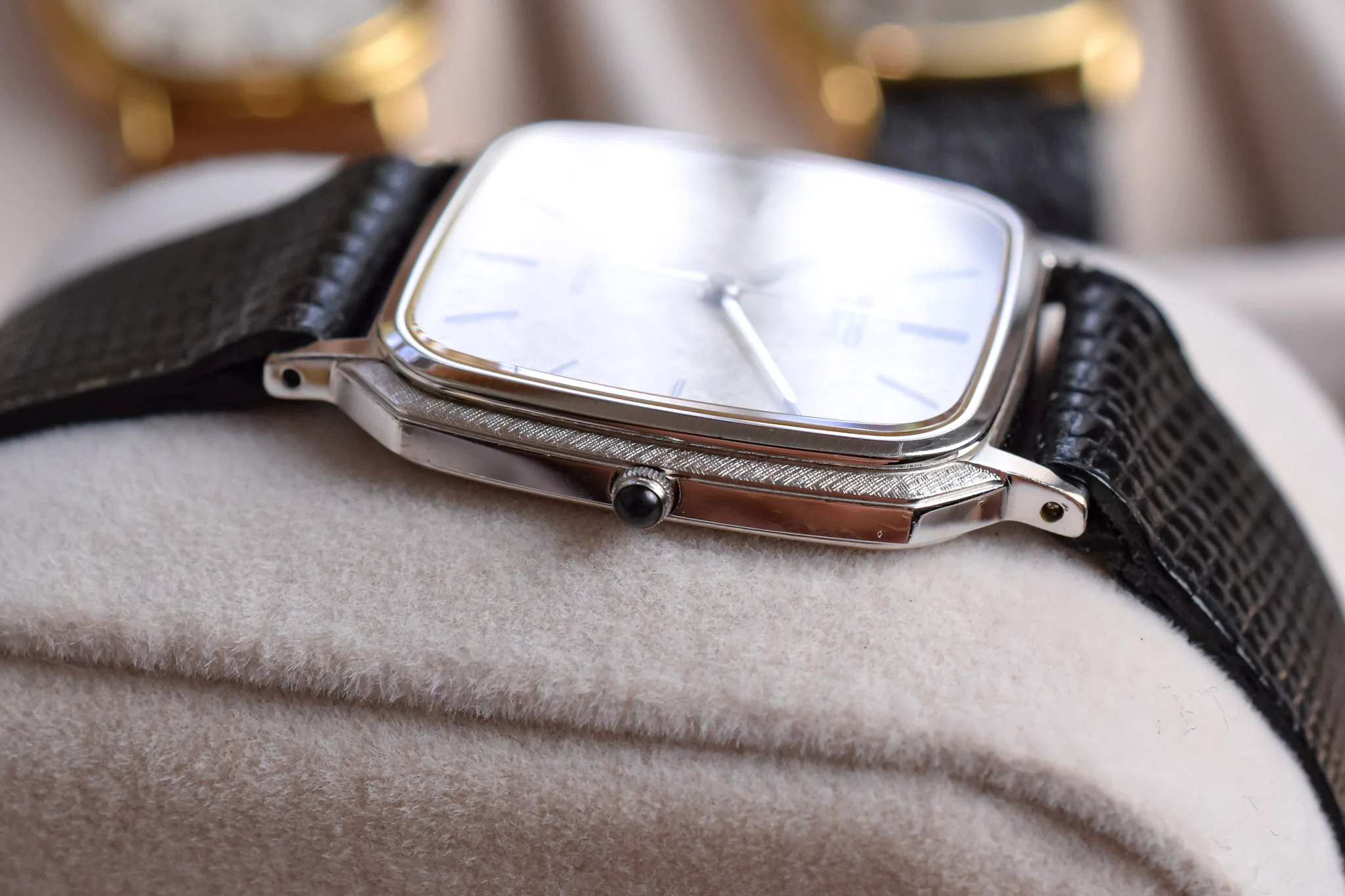 1989 Seiko Dolce Ornate Case Snowflake Octo - Image 6