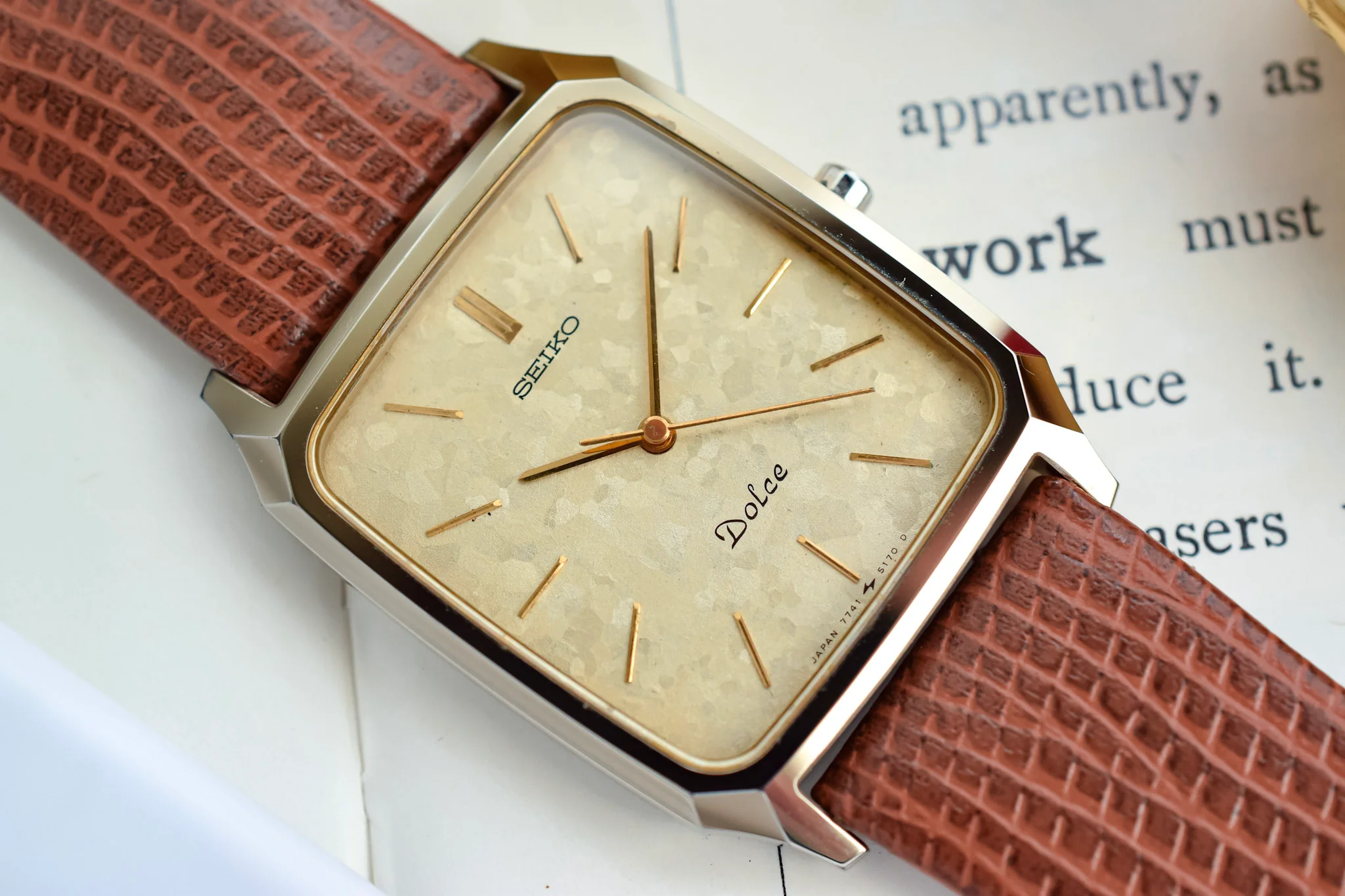 1989 Seiko Dolce Snowflake Ceramic Octo - Image 3