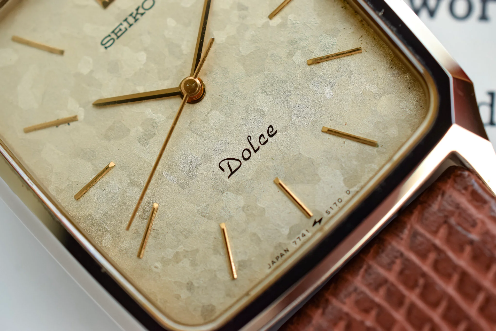 1989 Seiko Dolce Snowflake Ceramic Octo - Image 4