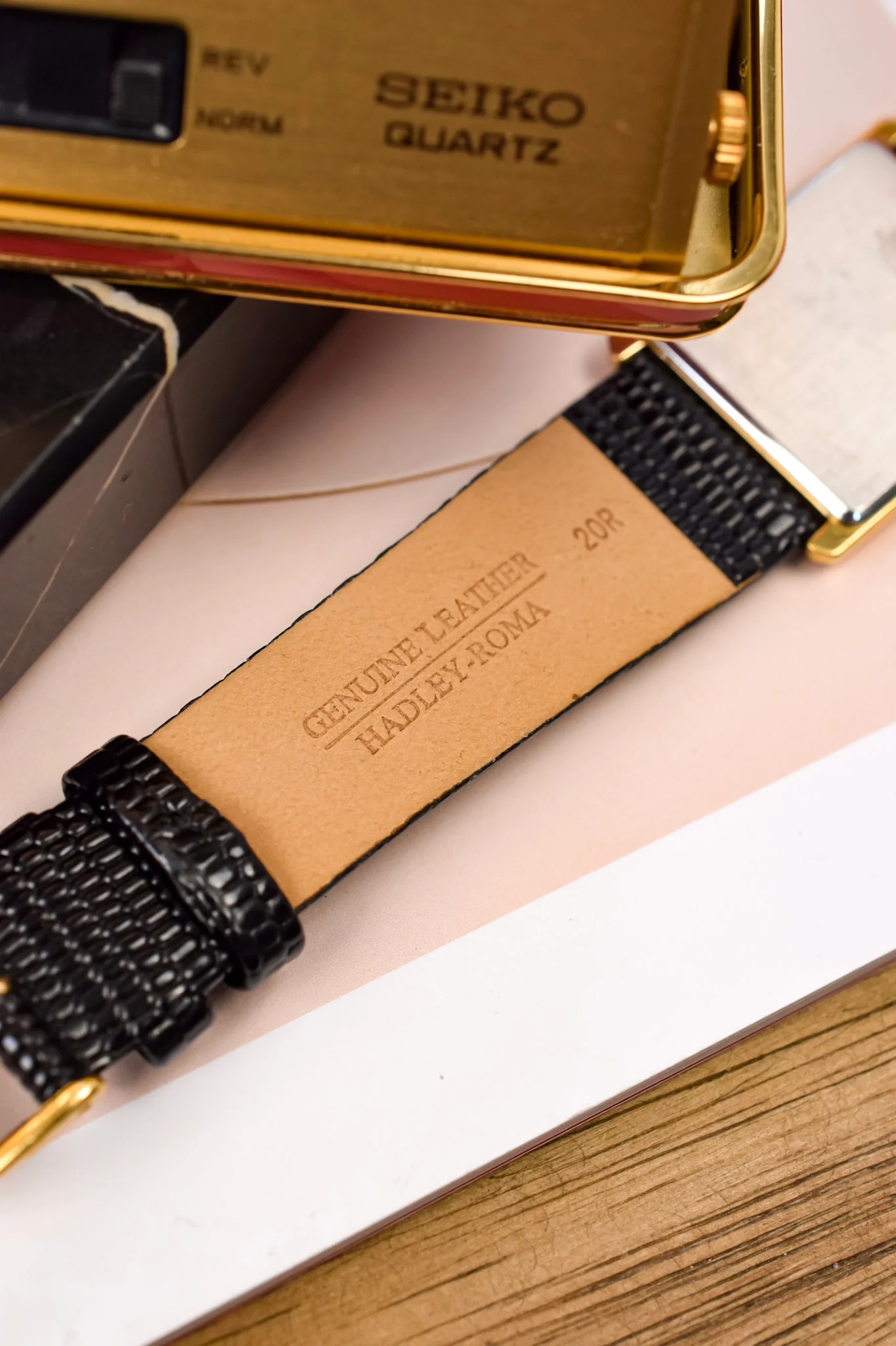 1989 Seiko Gilt Tank - Image 7