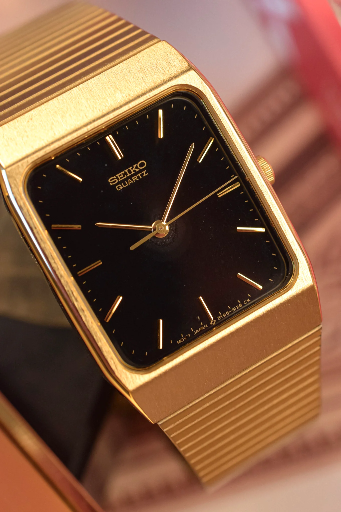 1989 Seiko Gilt Tonneau - Image 3