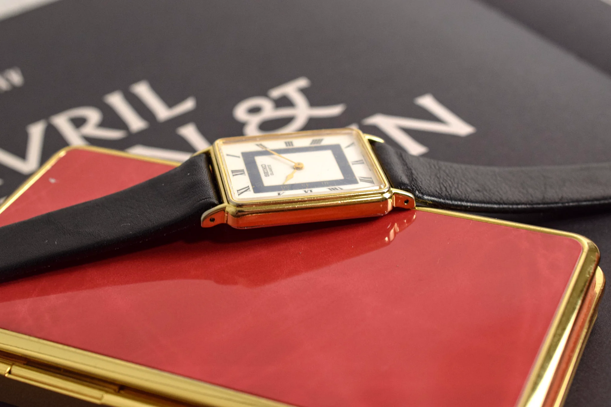 1989 Seiko Roman Rectangle - Imperfect Crystal - Image 5