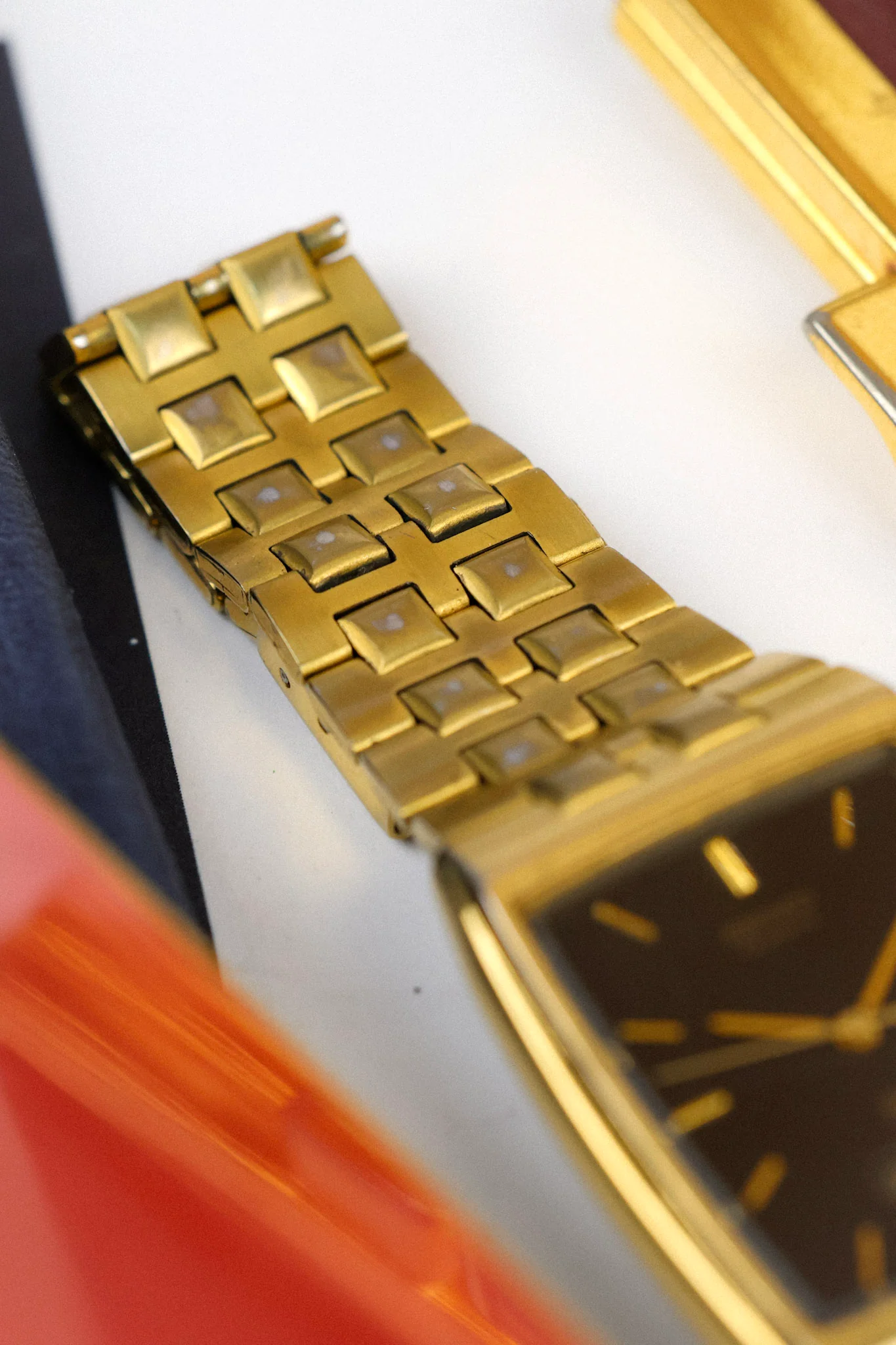 1989 Seiko SQ Golden Tank Script Day-Date - Image 10