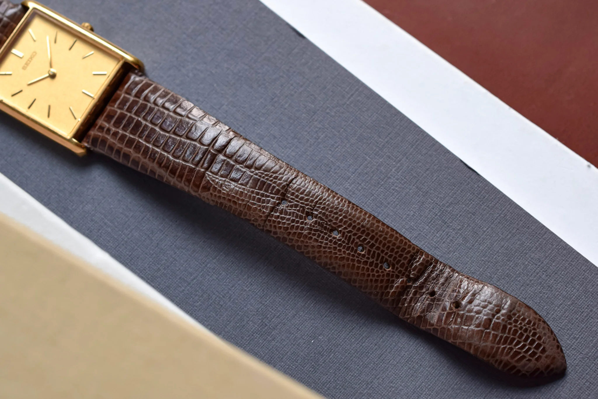 1990 Seiko Gold Tone Tank - Image 5