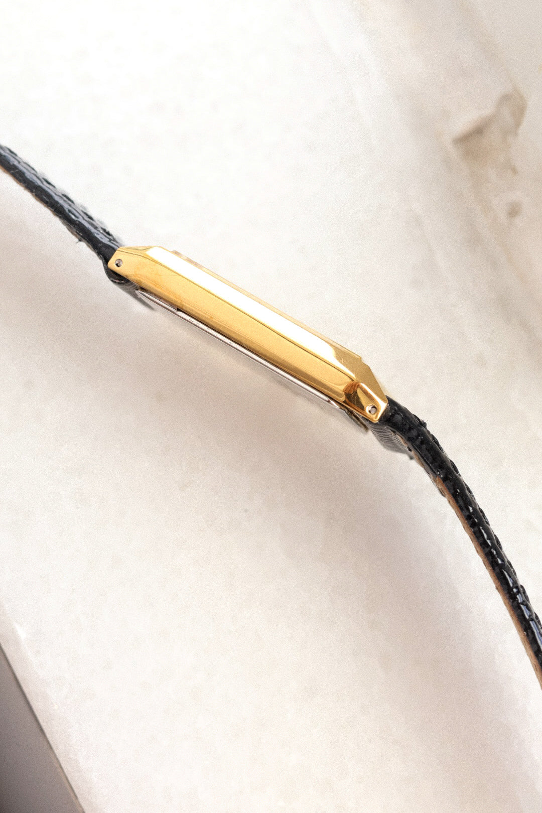 1990 Seiko Roman Beveled Lugs Tank - Image 4