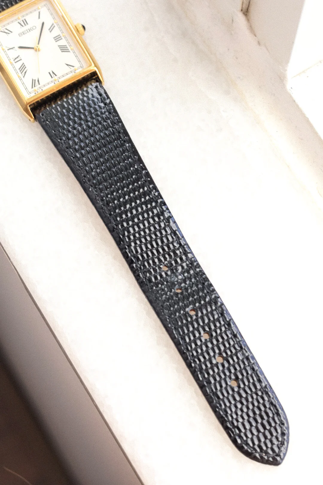 1990 Seiko Roman Beveled Lugs Tank - Image 6