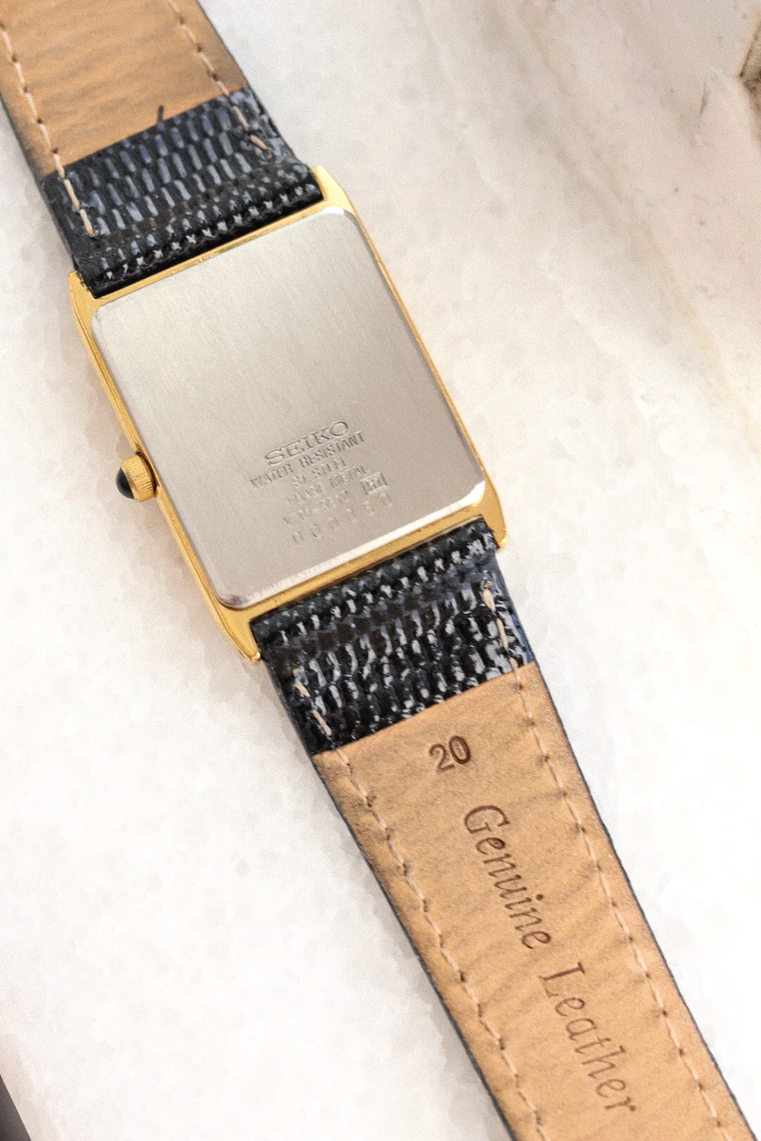 1990 Seiko Roman Beveled Lugs Tank - Image 9