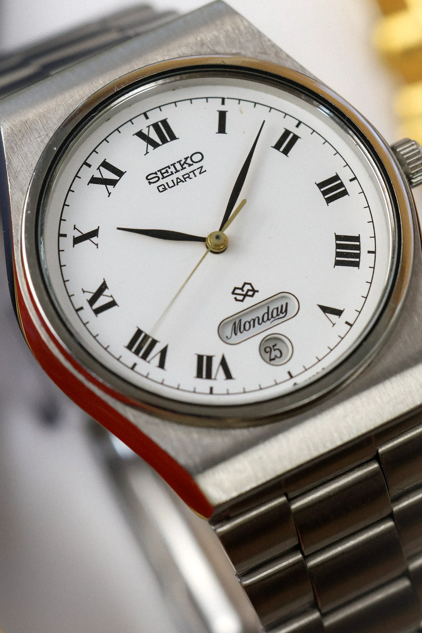 1990 Seiko SQ Steel Roman Script Day-Date - Image 6