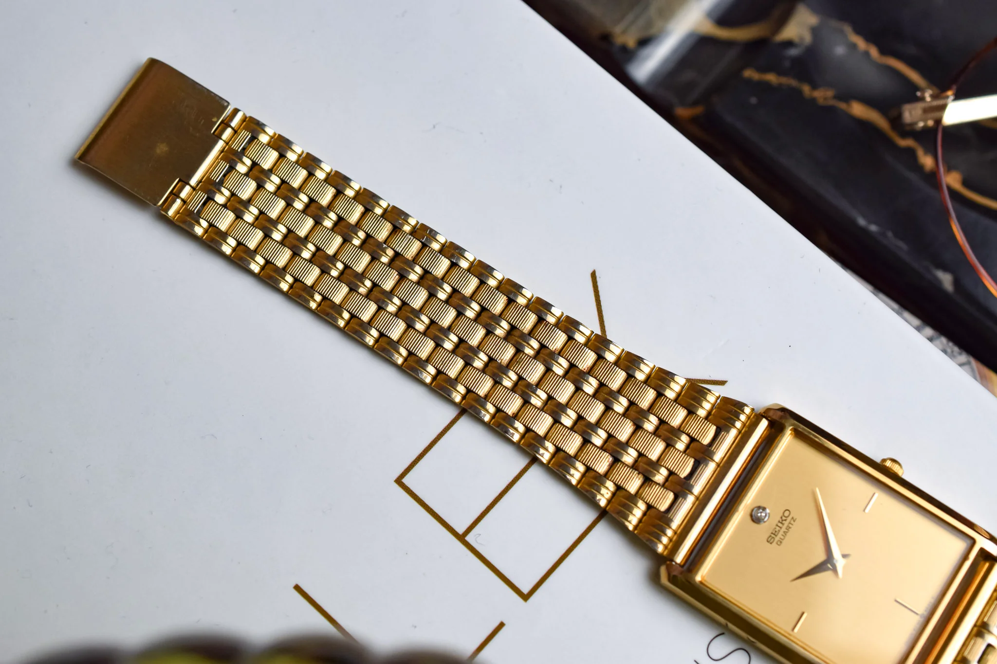 1991 Seiko Champagne Diamond Dial Tank - Image 6