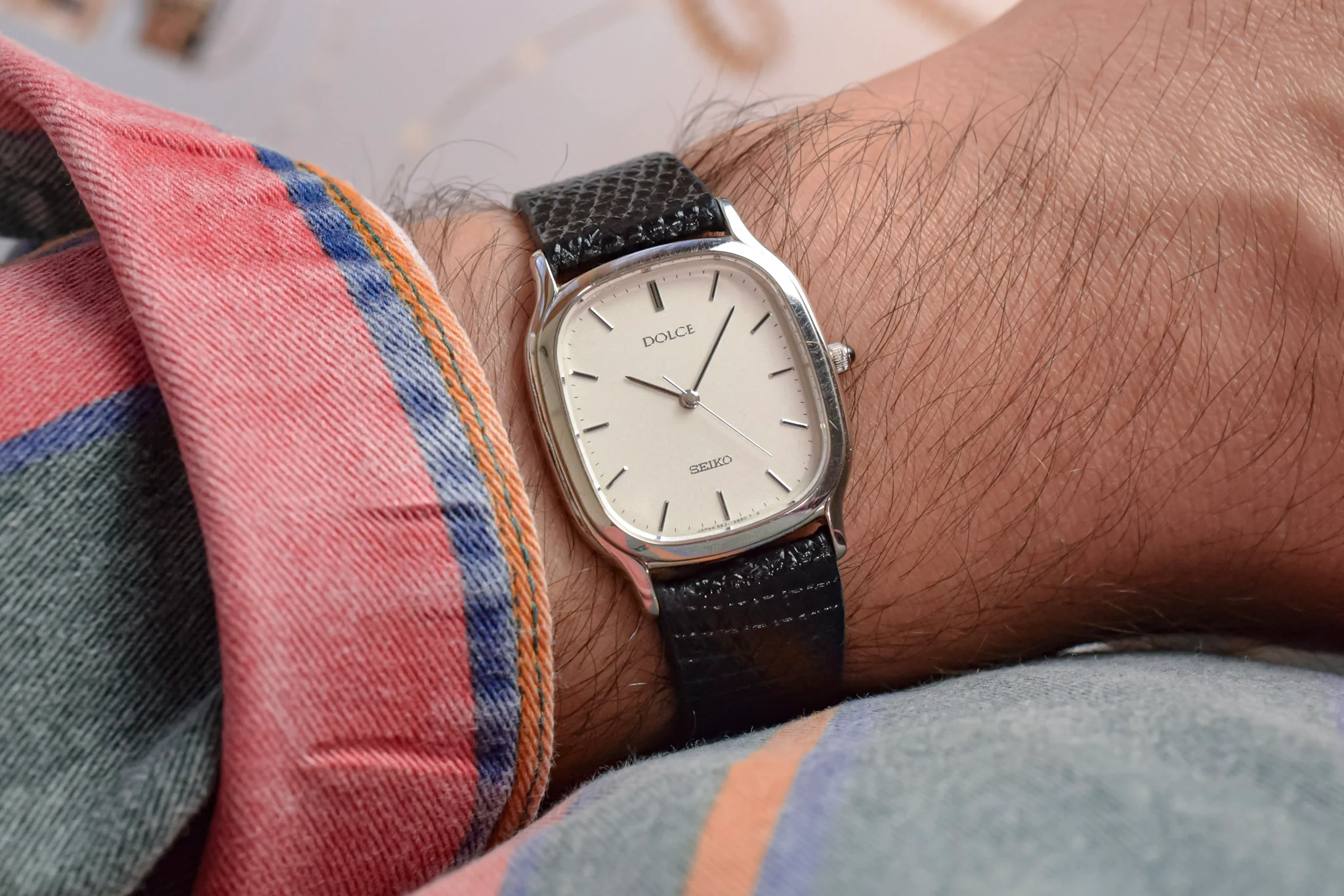 1991 Seiko Dolce Frosted Silver Ellipse - Image 3