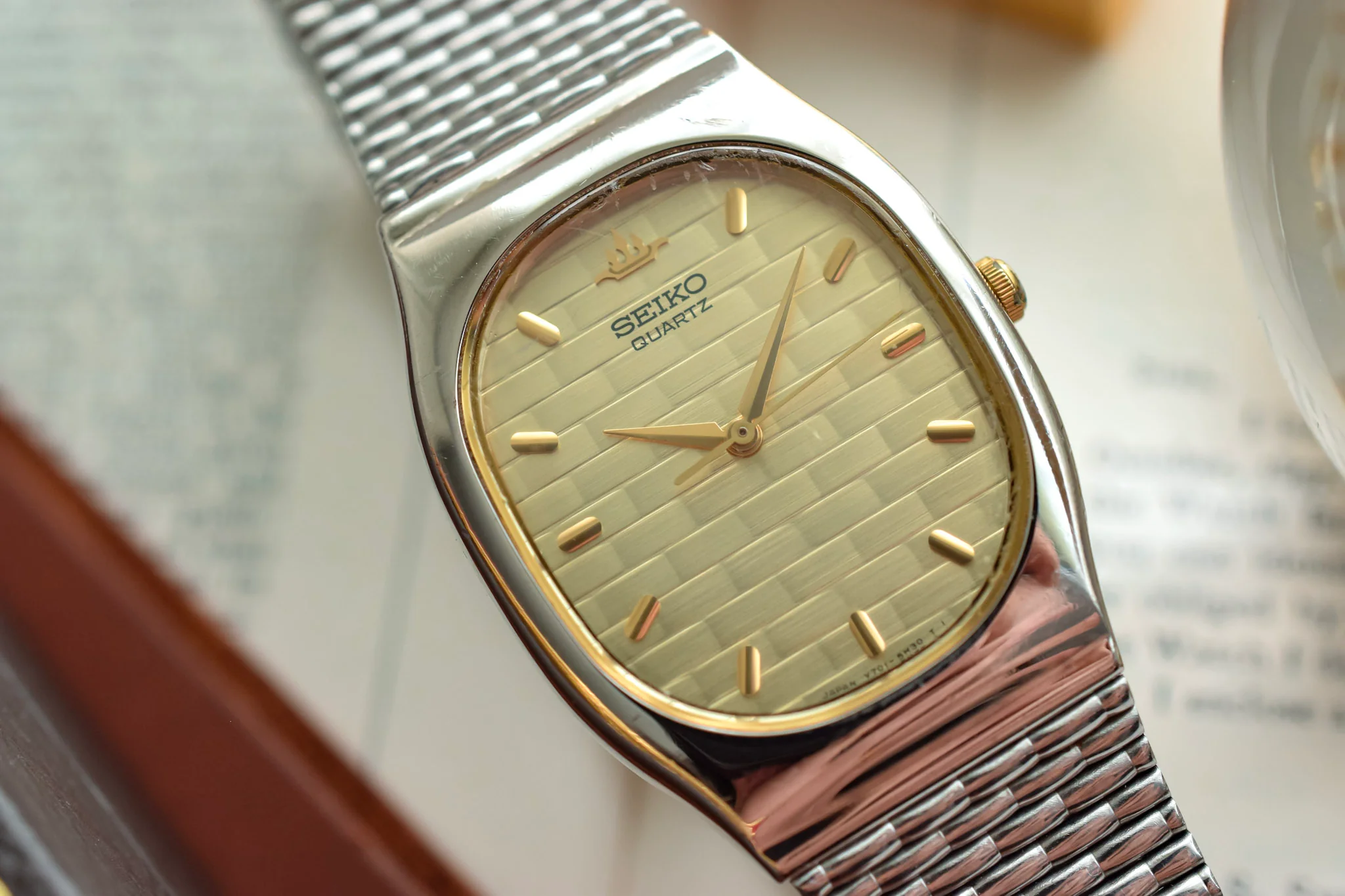 1991 Seiko Galaxy Brick Dial Ellipse - Image 3