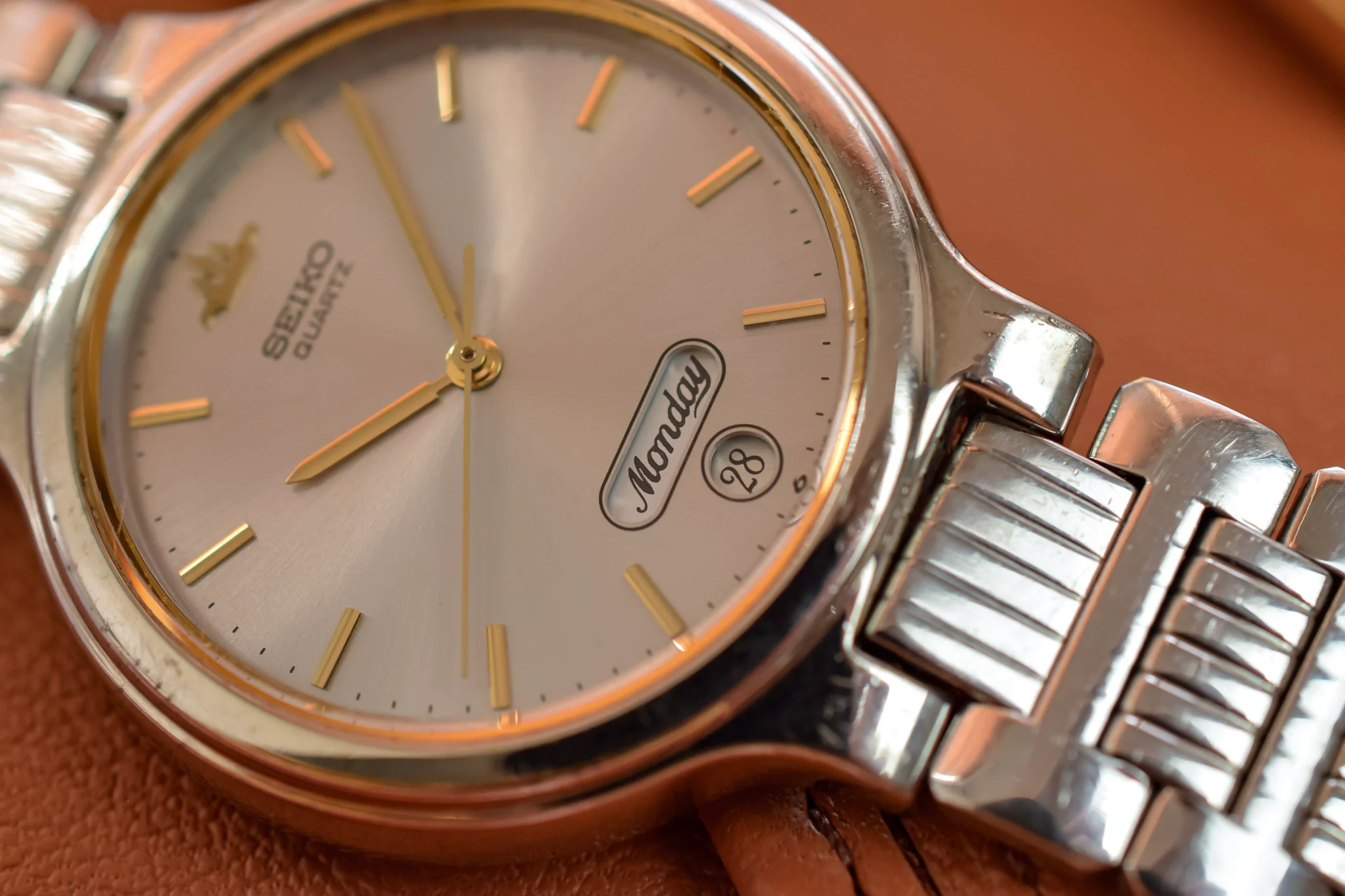 1991 Seiko Galaxy Script Font Day-Date - Image 4