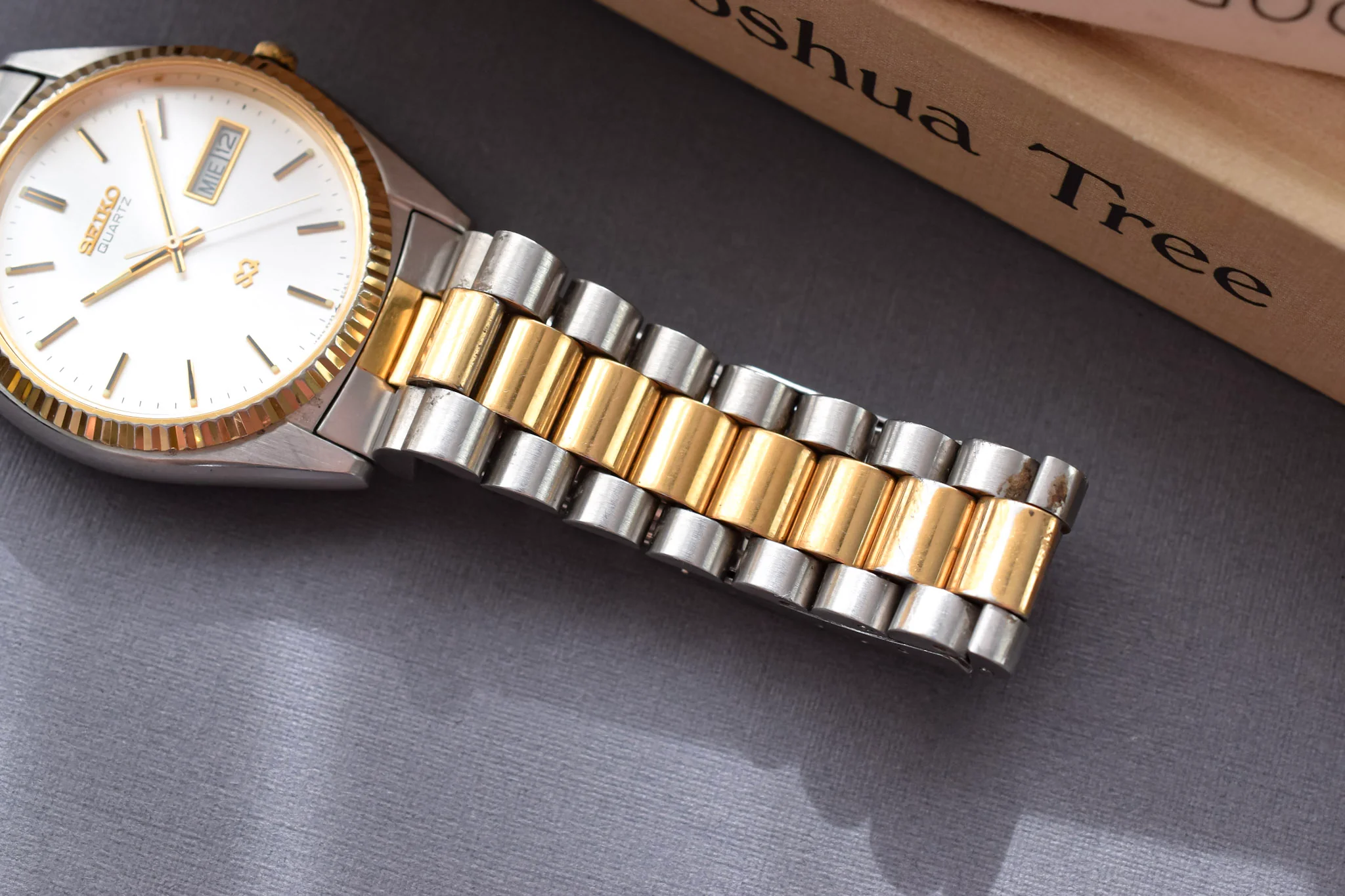 1992 Seiko SQ Two Toned Silver Dial Day-Date "President" - Image 8