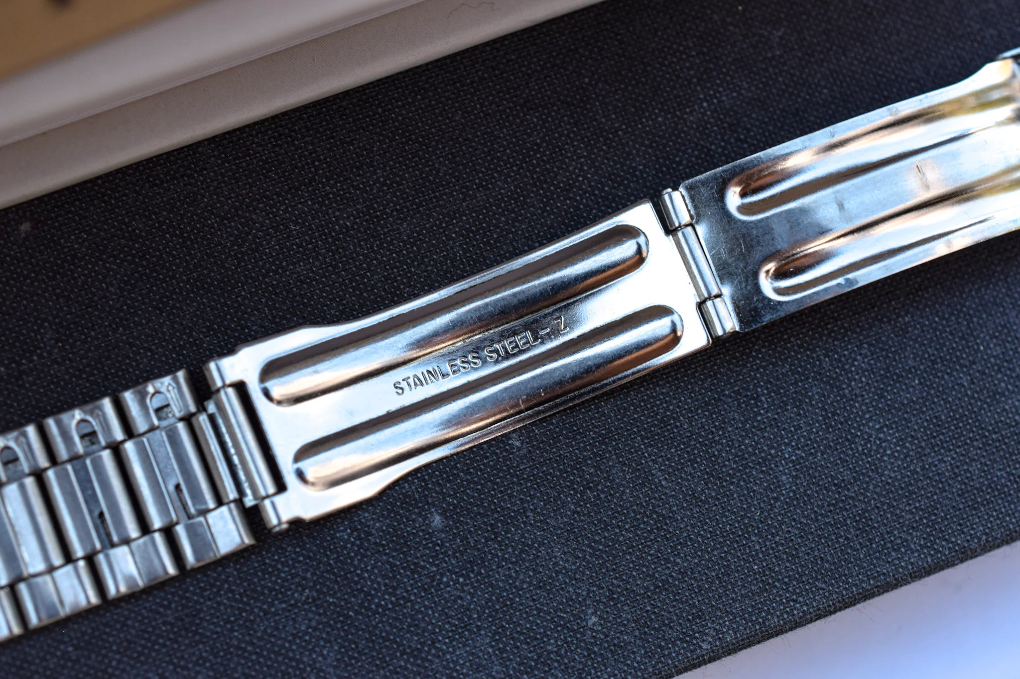 1993 Seiko Quartz Day/Date Black Dial Watch - Image 11