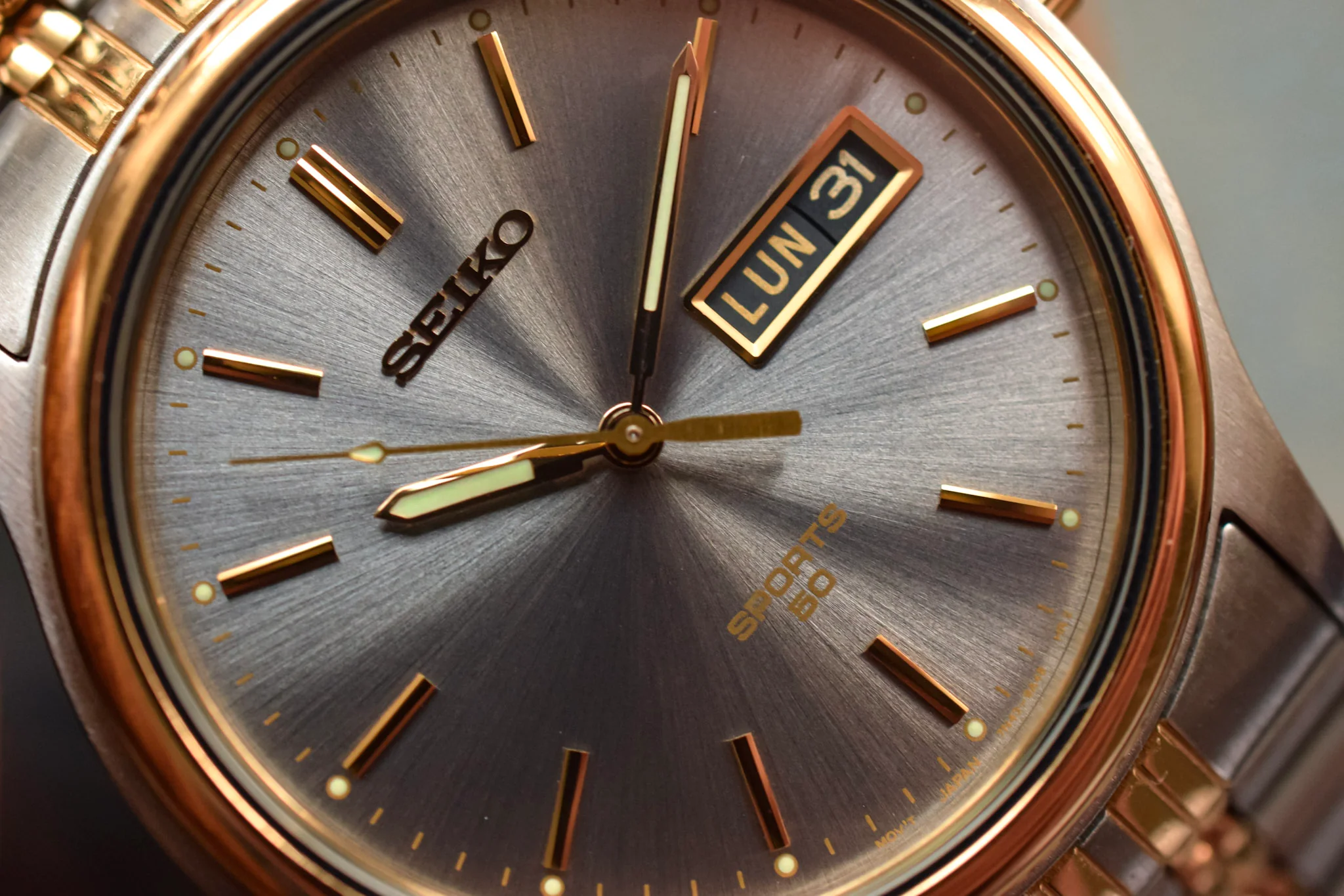 1994 Seiko Sports 50 Grey Dial Day-Date - New Old Stock - Image 3