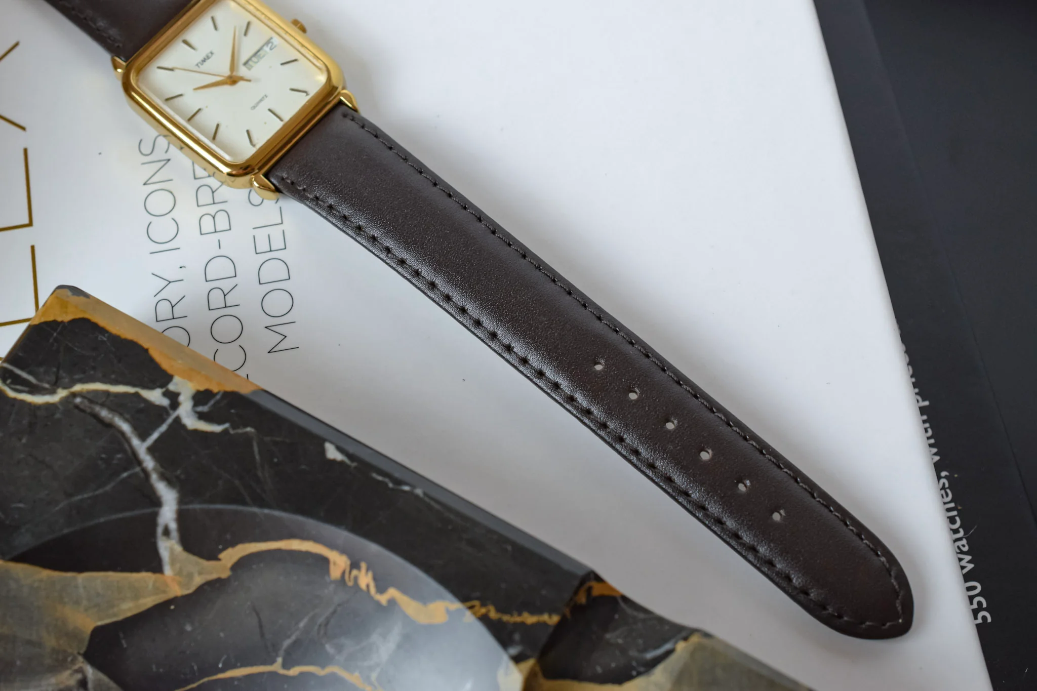 1994 Timex Quartz Crab Claw TV Day-Date - Image 6
