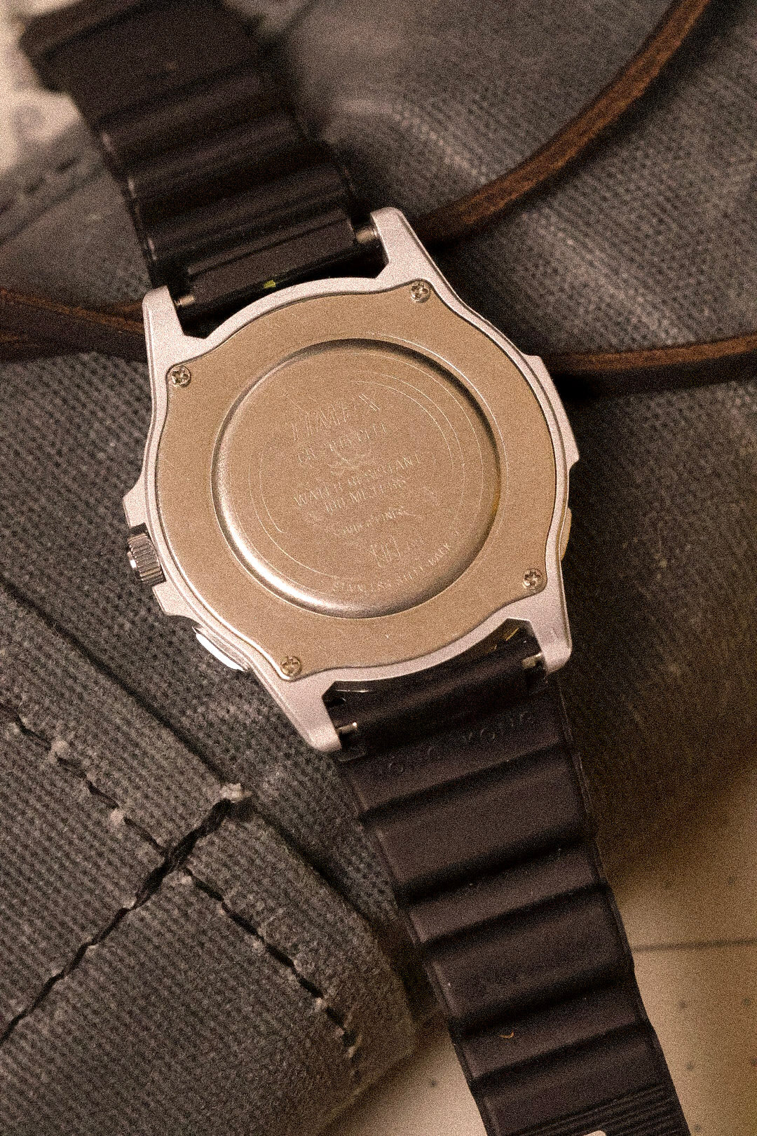 1994 Timex WR Diver - Image 3