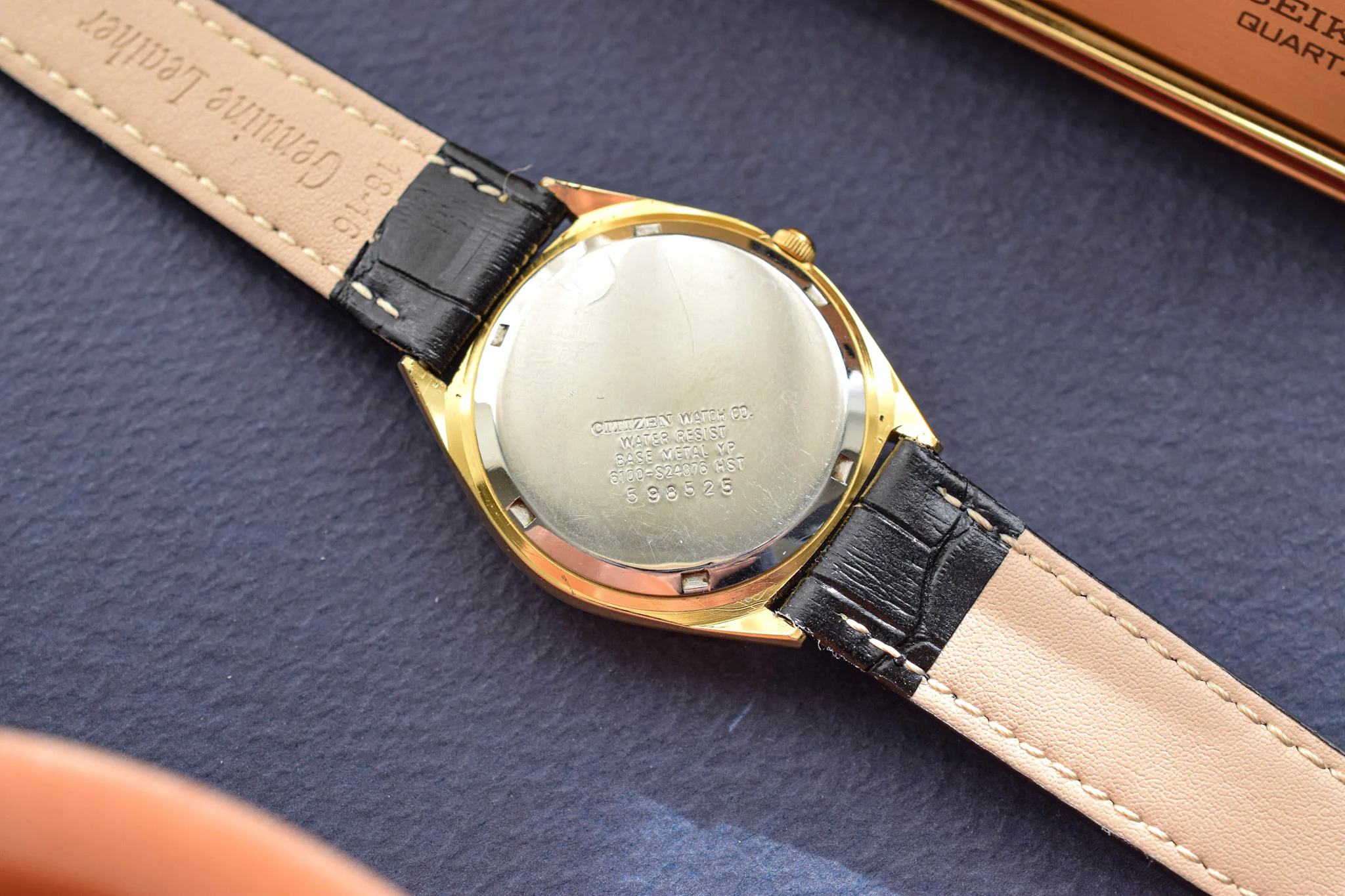 1995 Citizen CQ Golden Day-Date - Image 9