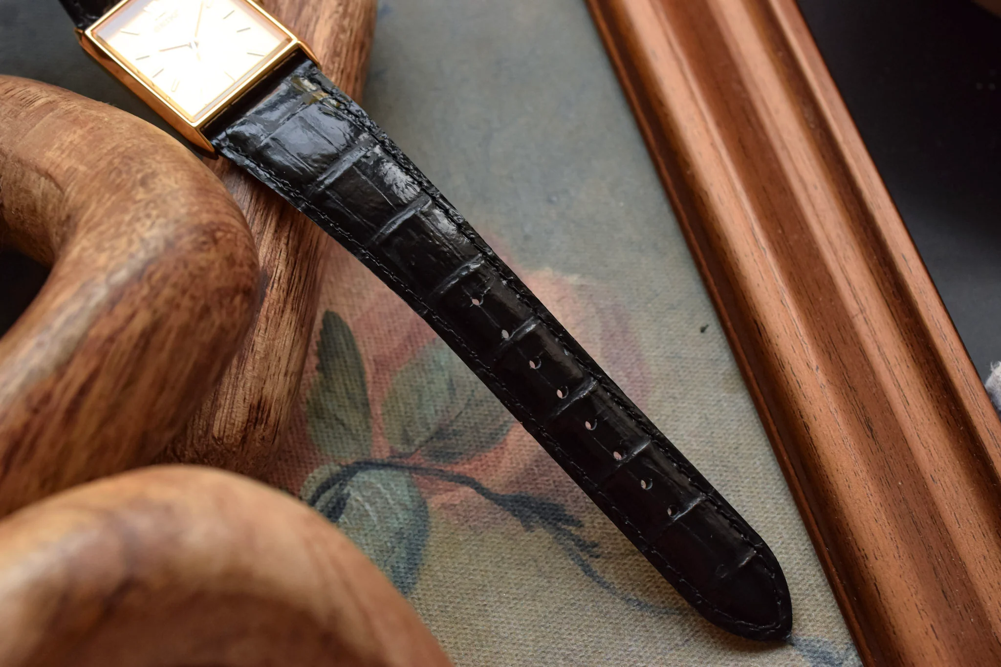 1995 Seiko Beveled Lug Tank - New Old Stock - Image 9