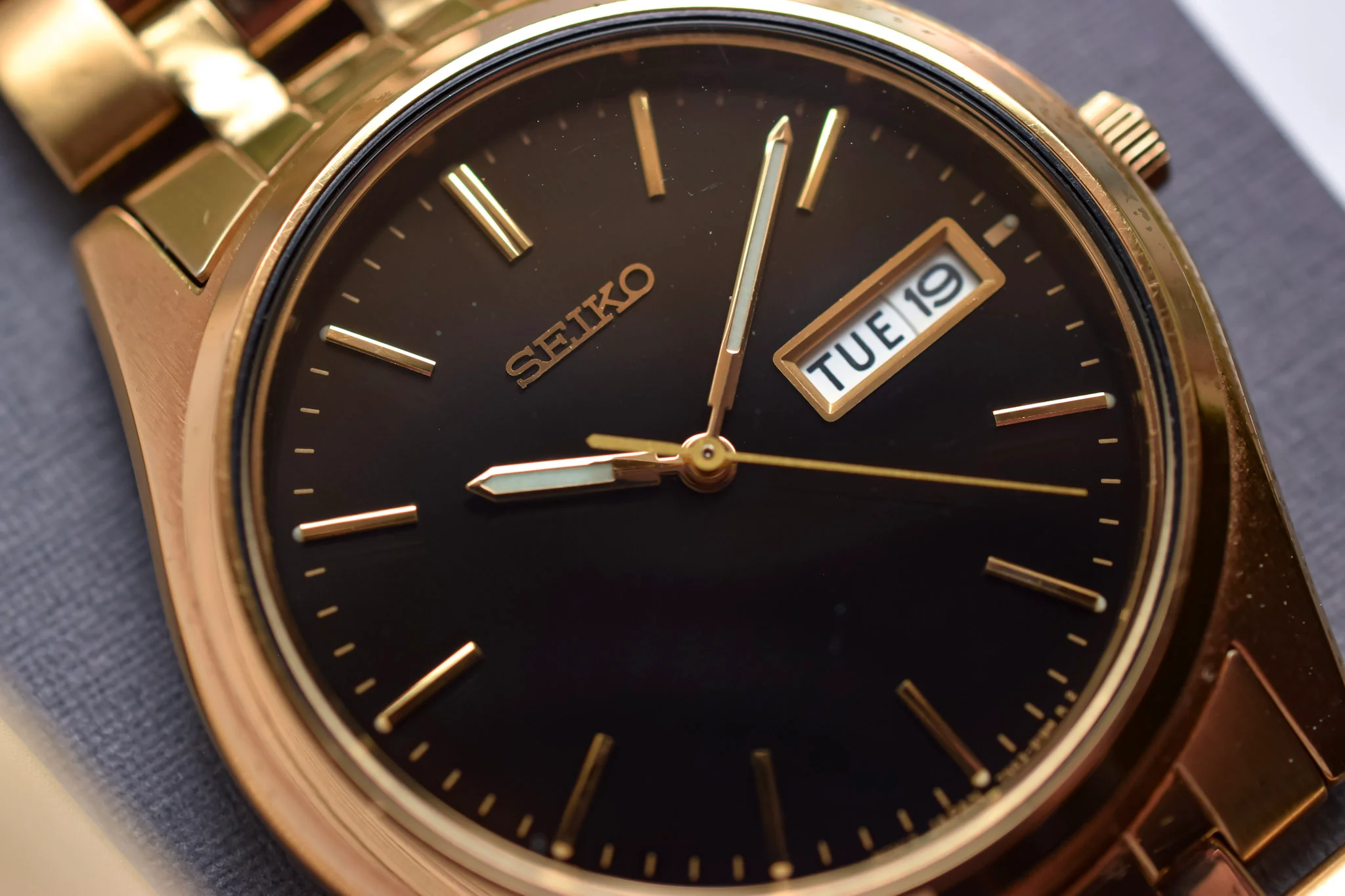 1995 Seiko Black Dial Day-Date - Image 3