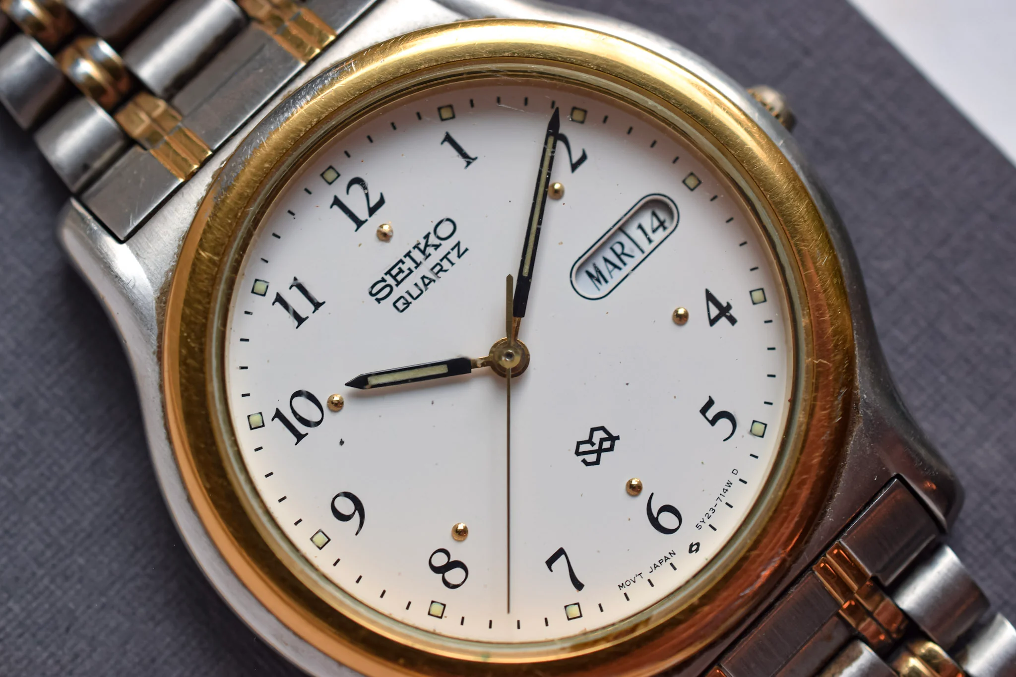 1995 Seiko SQ Arabic Numerals Day-Date - Image 3