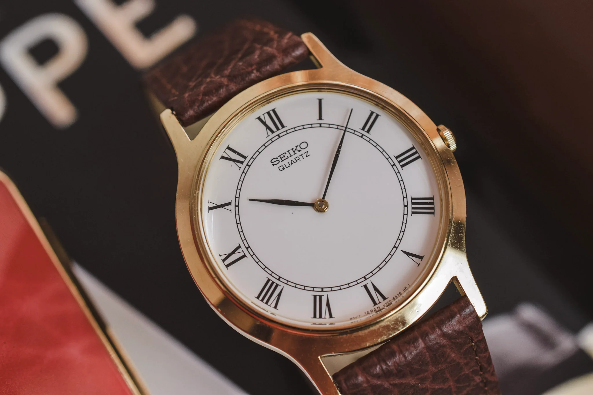 1995 Seiko Train Track Roman Sector Dial - Image 3