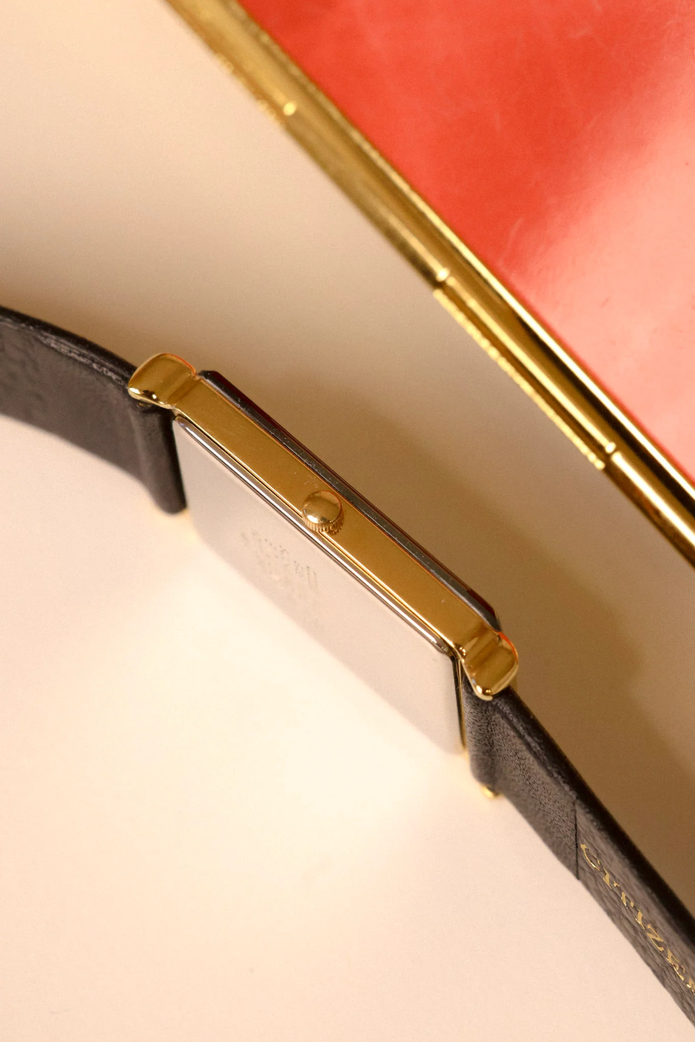 1996 Citizen Elegance Fancy Lugs Tank - Image 5