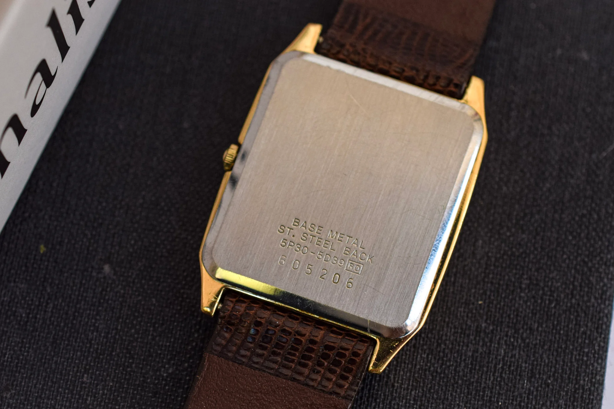 1996 Seiko Quartz Tank - Image 6