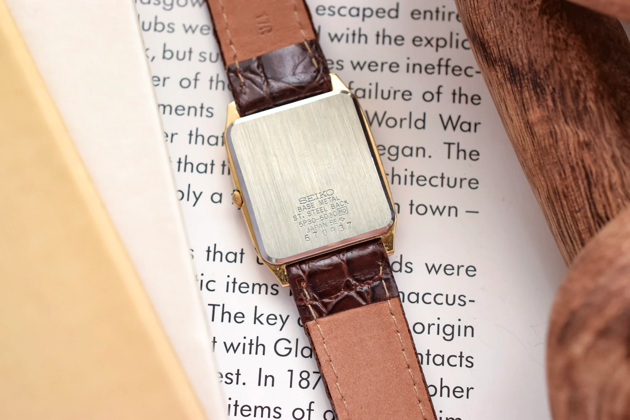 1996 Seiko Roman Octo Bezel - Image 10