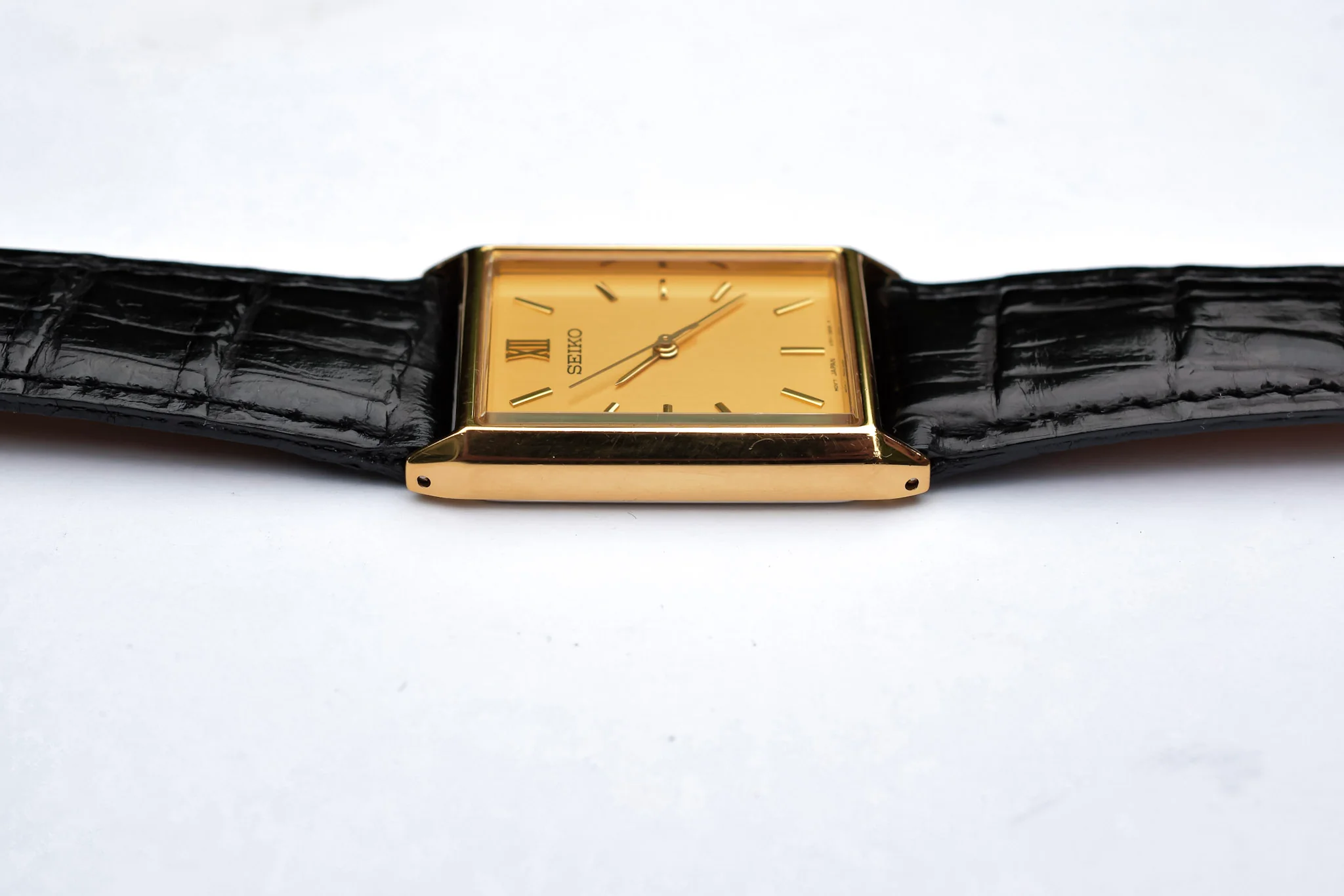 1997 Seiko Beveled Lug Tank - Image 4