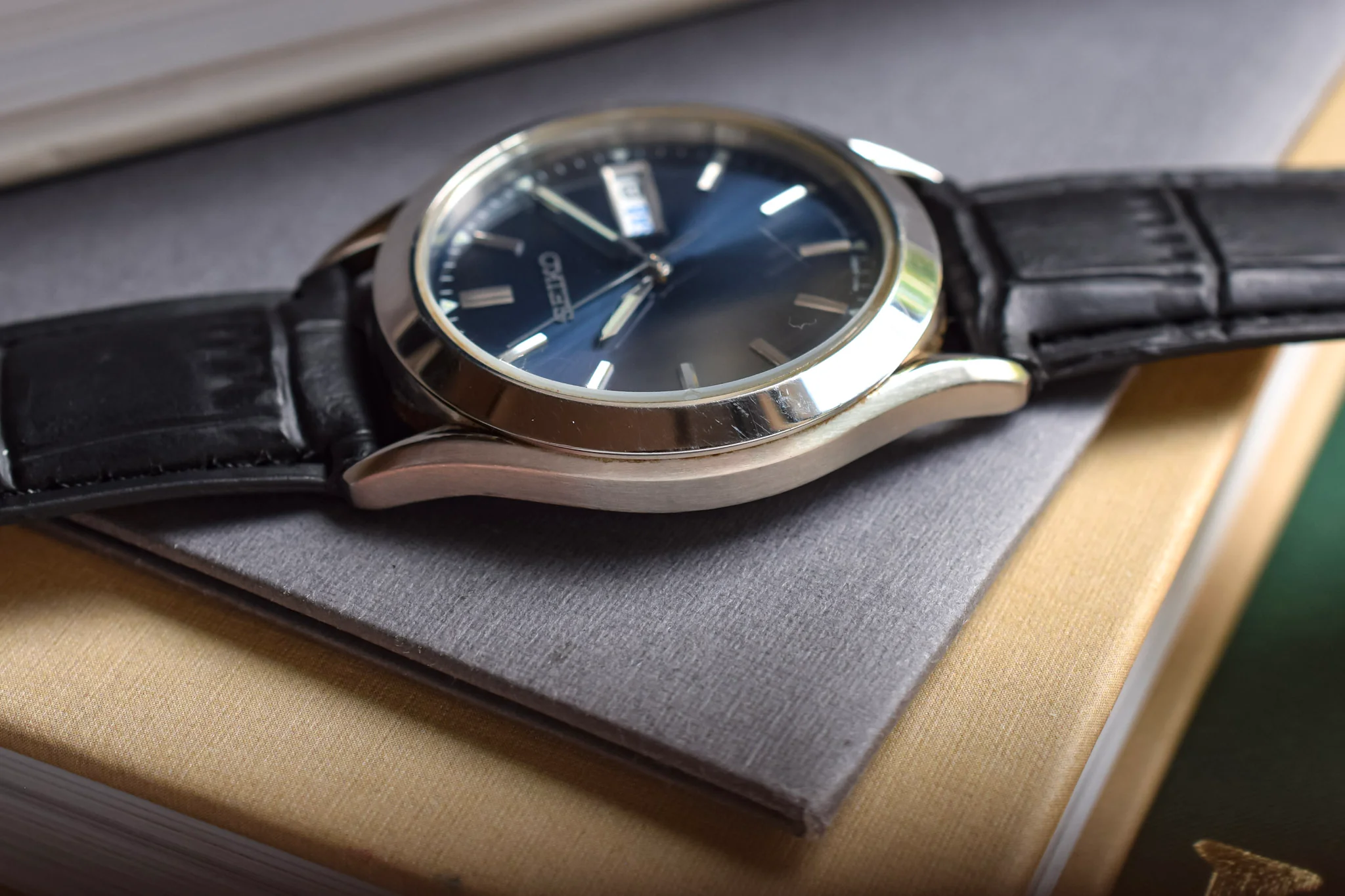 1997 Seiko Blue Dial Day-Date - Image 6