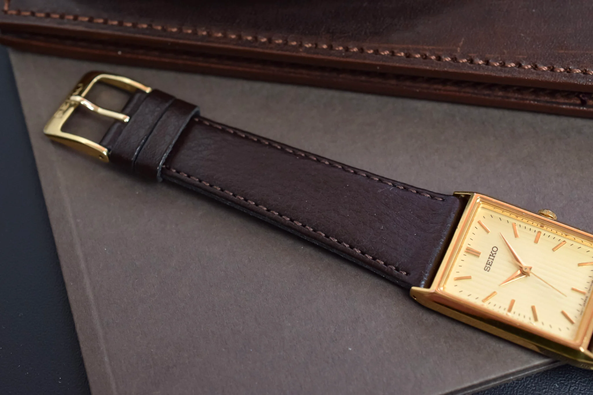 1997 Seiko Champagne Tapestry Tank - Image 6