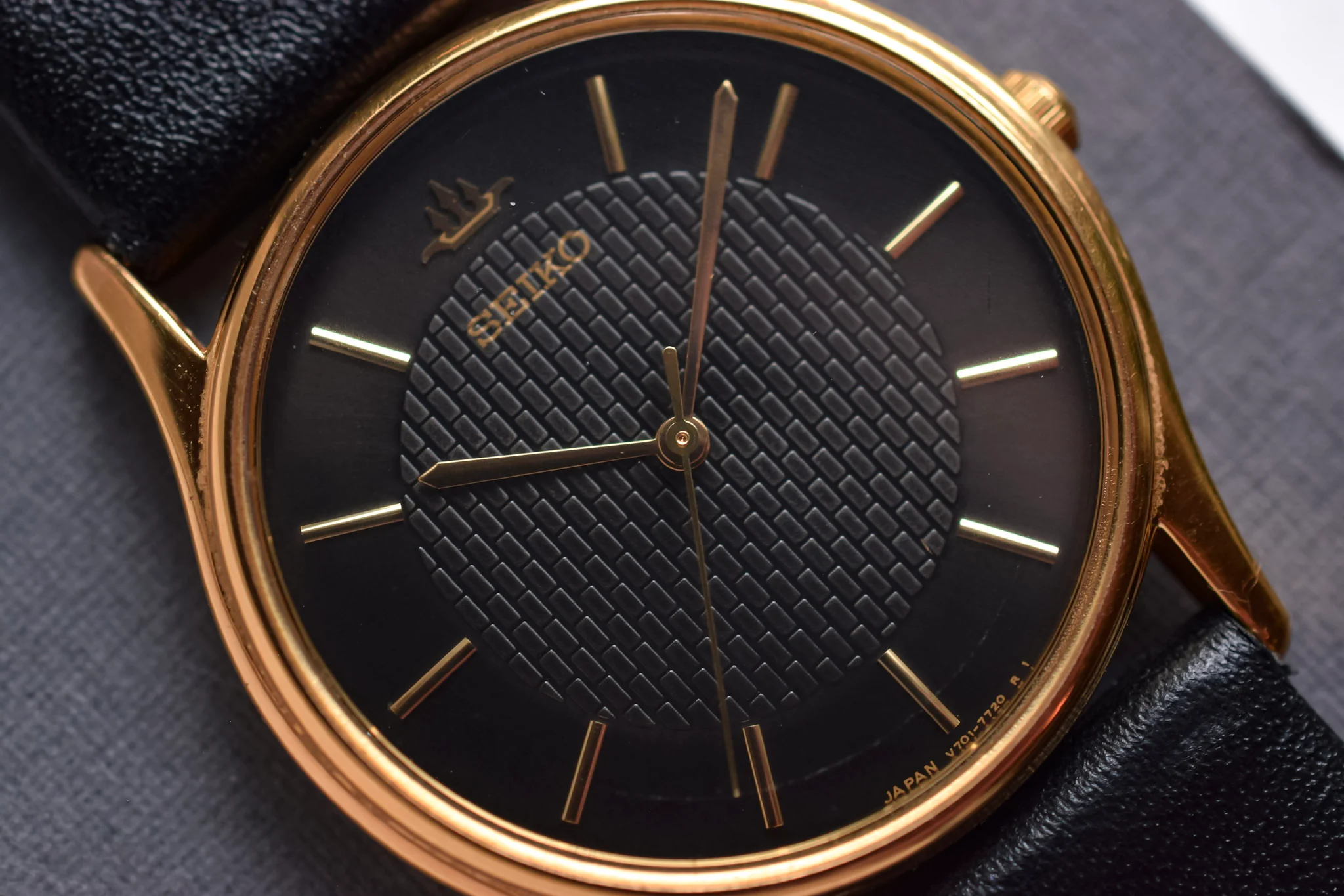 1997 Seiko Galaxy Black Brick Dial - Image 3