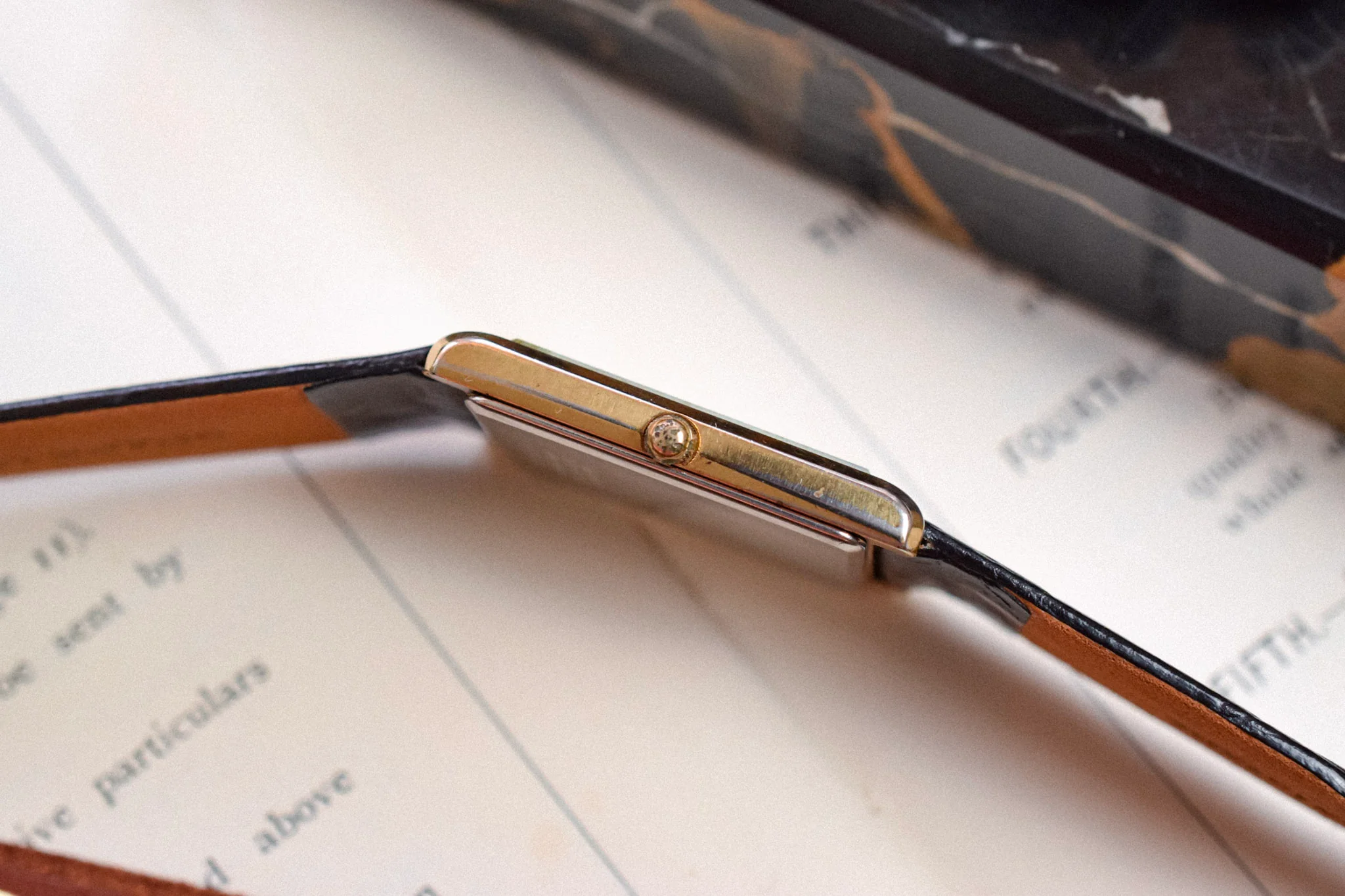 1997 Seiko Gilt Minimalist Tank - Image 4