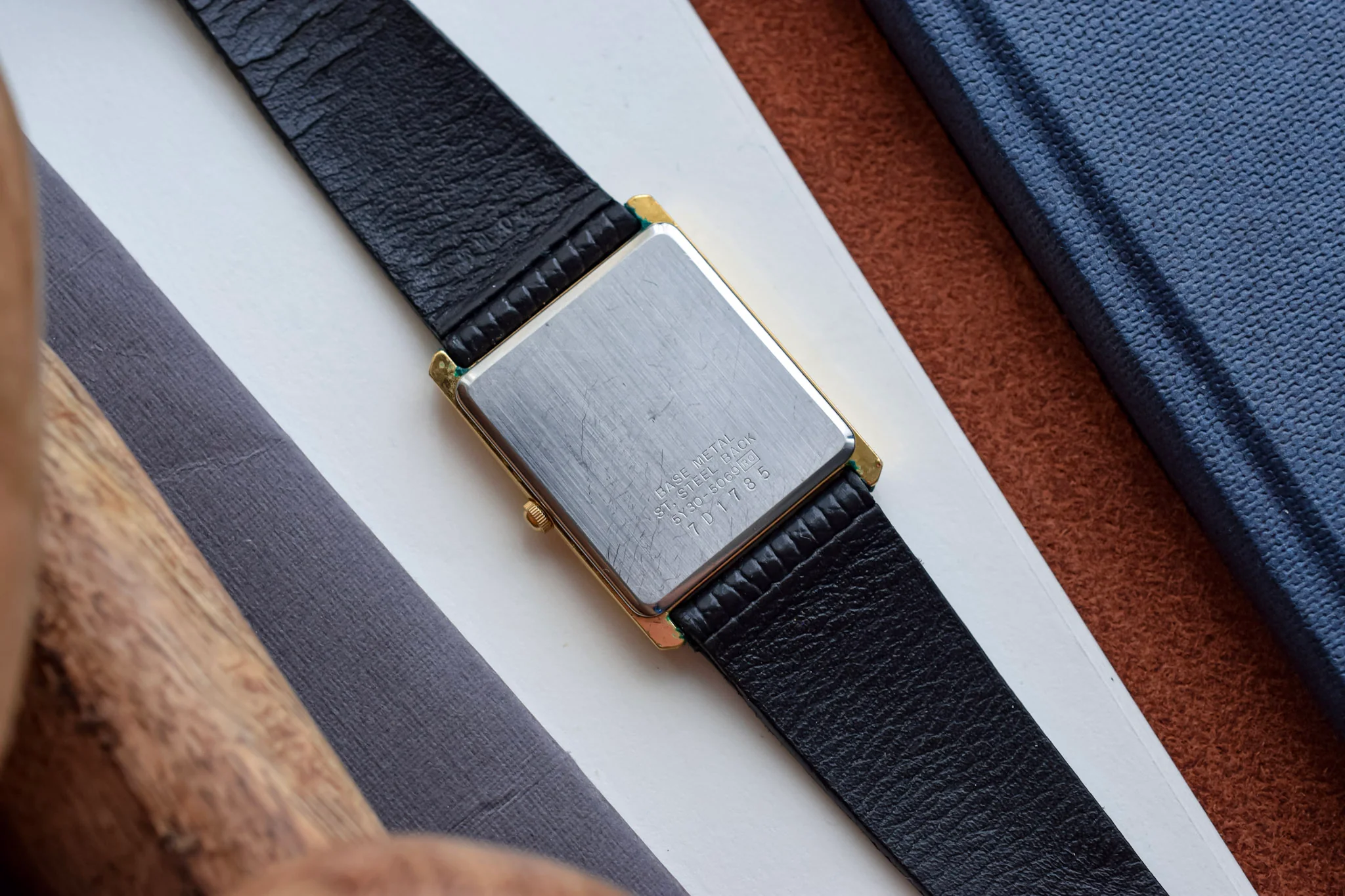 1997 Seiko Gilt Minimalist Tank - Image 10