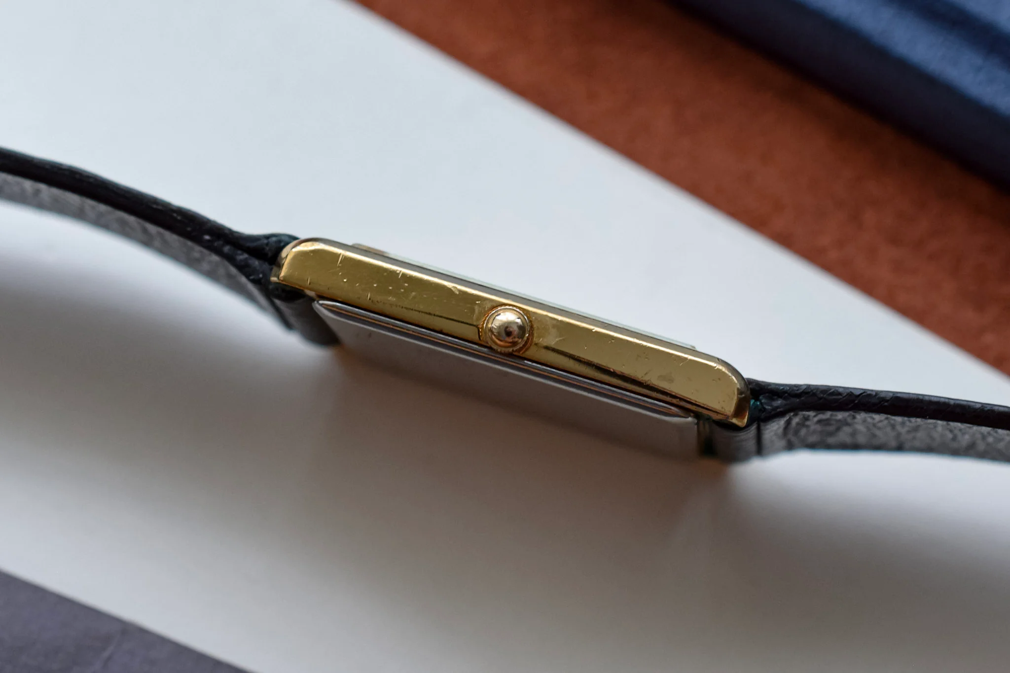 1997 Seiko Gilt Minimalist Tank - Image 3