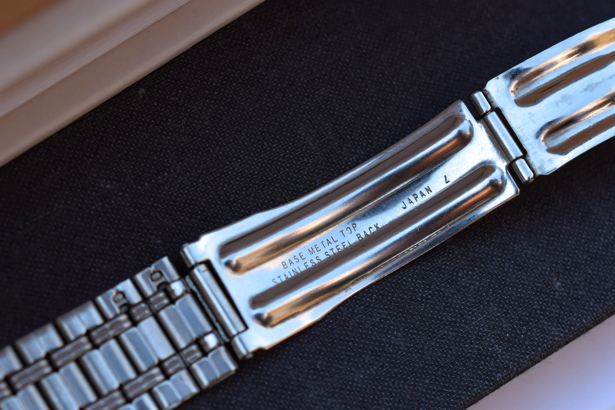 1997 Seiko Two Toned SQ Date Watch - Image 9