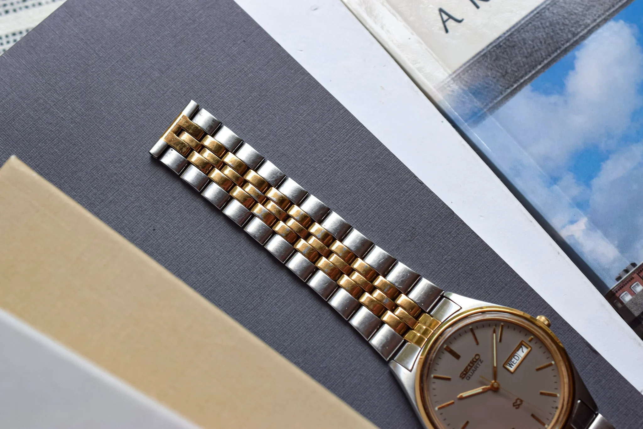 1997 Seiko SQ Ghost Dial Day-Date - Image 7