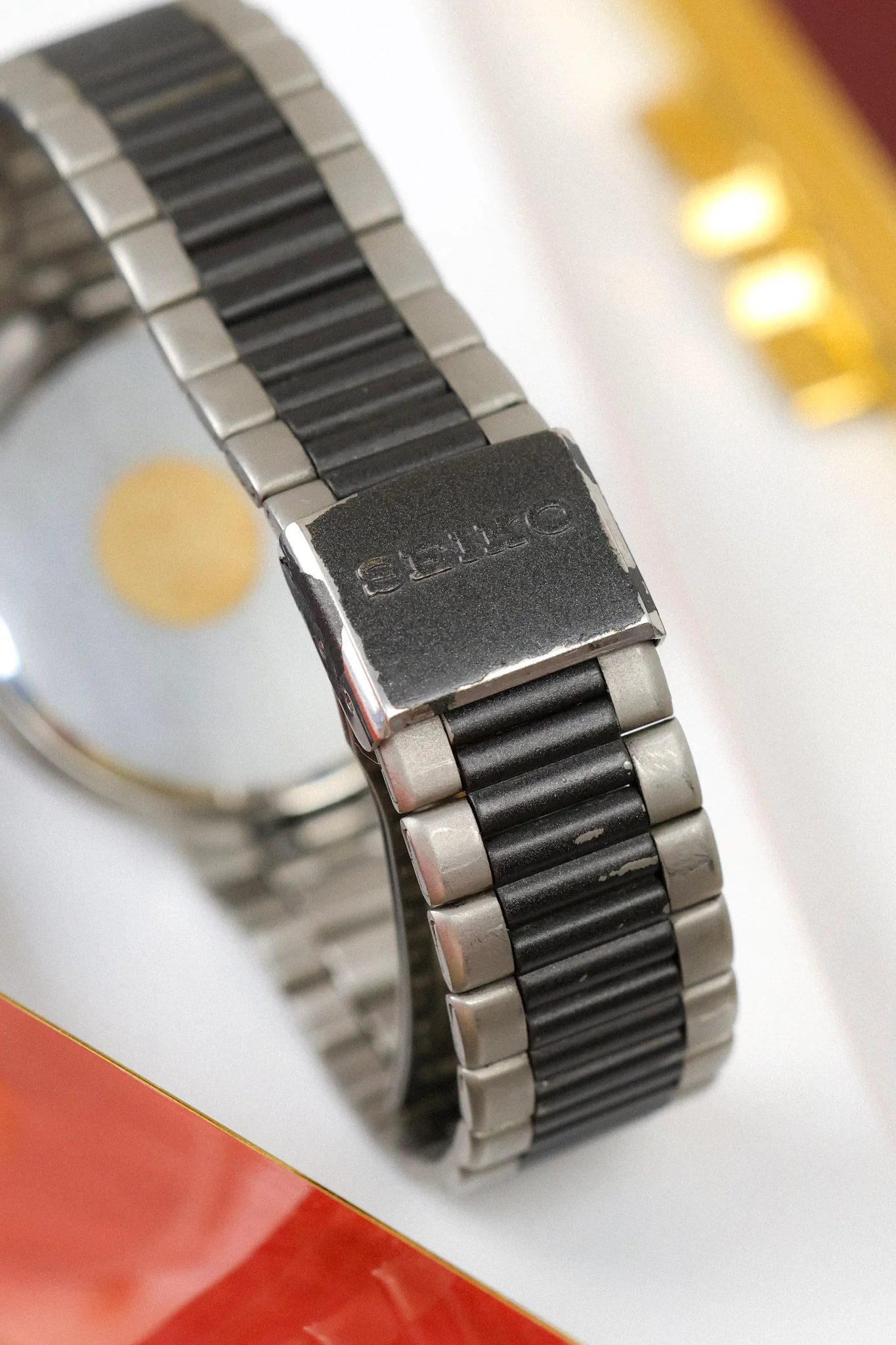1997 Seiko SQ Graphite Script Font Day-Date - Image 12