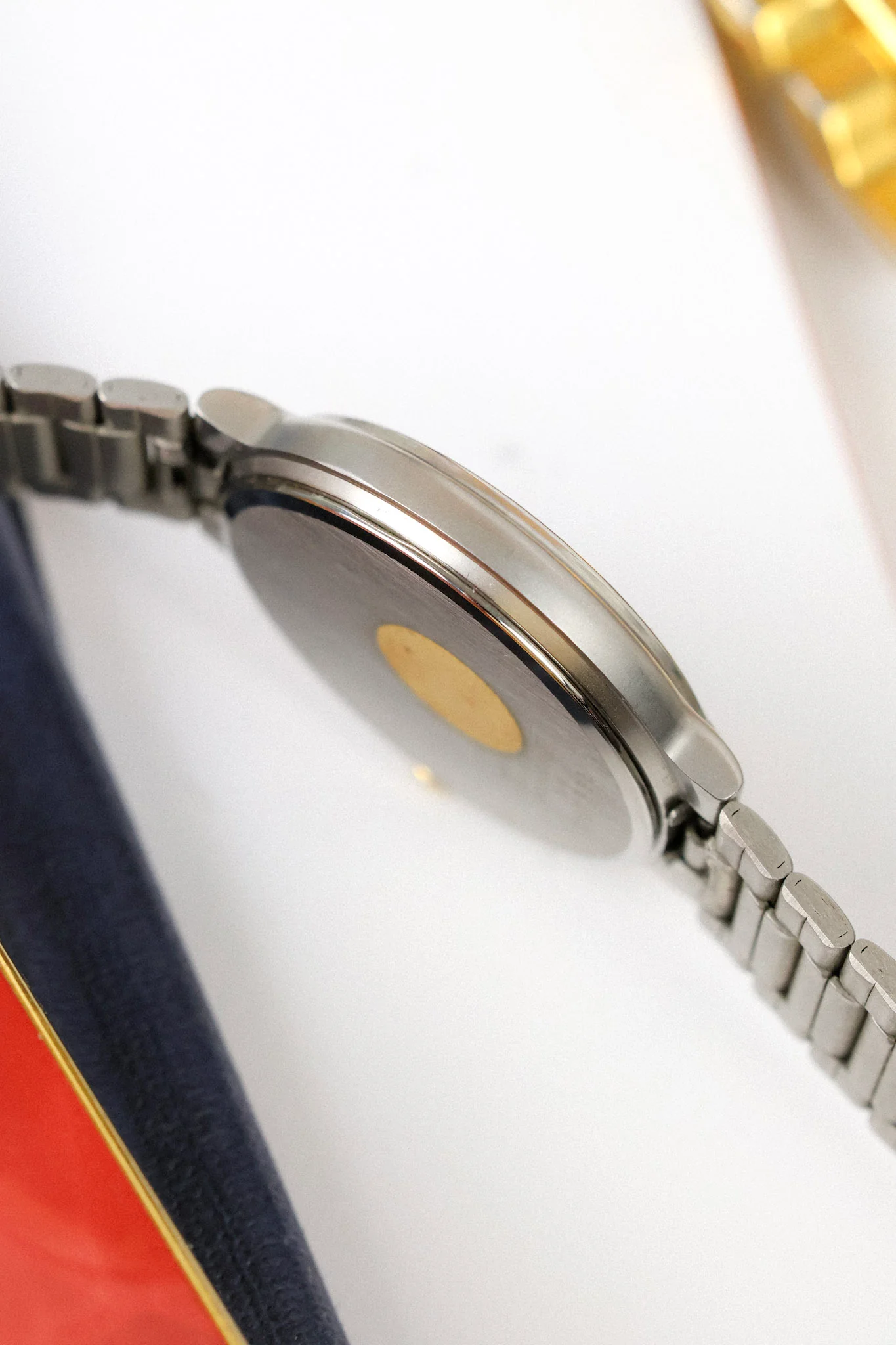 1997 Seiko SQ Graphite Script Font Day-Date - Image 8