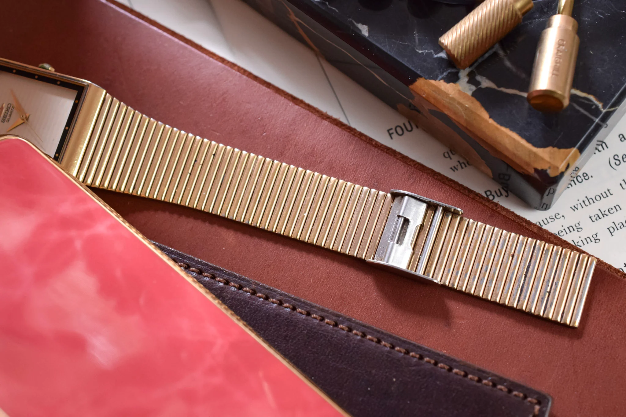 1998 Seiko Galaxy Gilt Mirrored Bezel Tank - Image 7