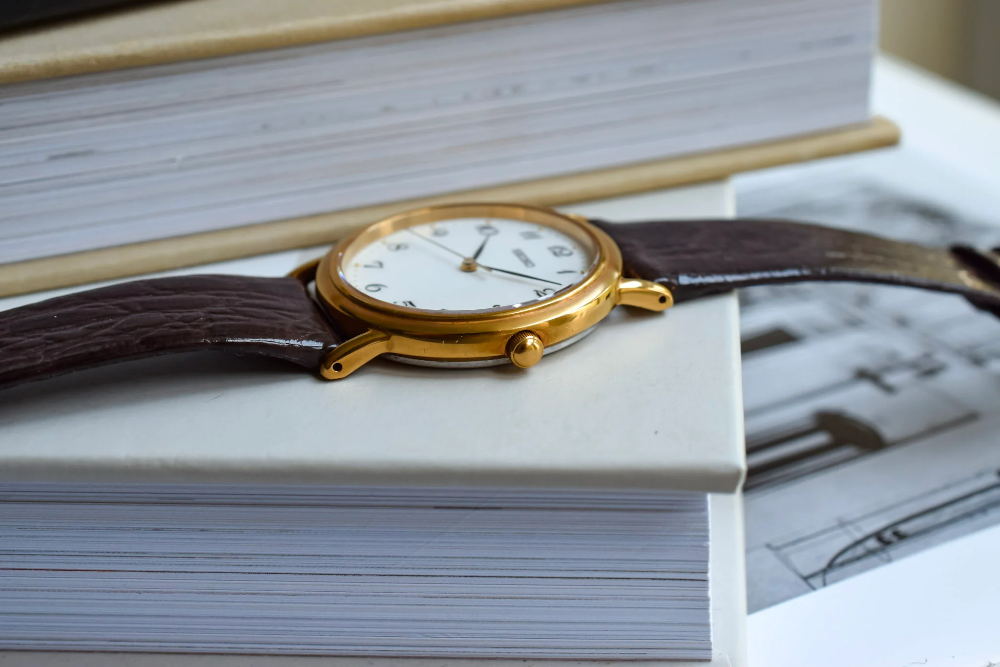 1998 Seiko Gold Tone Breguet Numerals - Brown Strap - Image 4