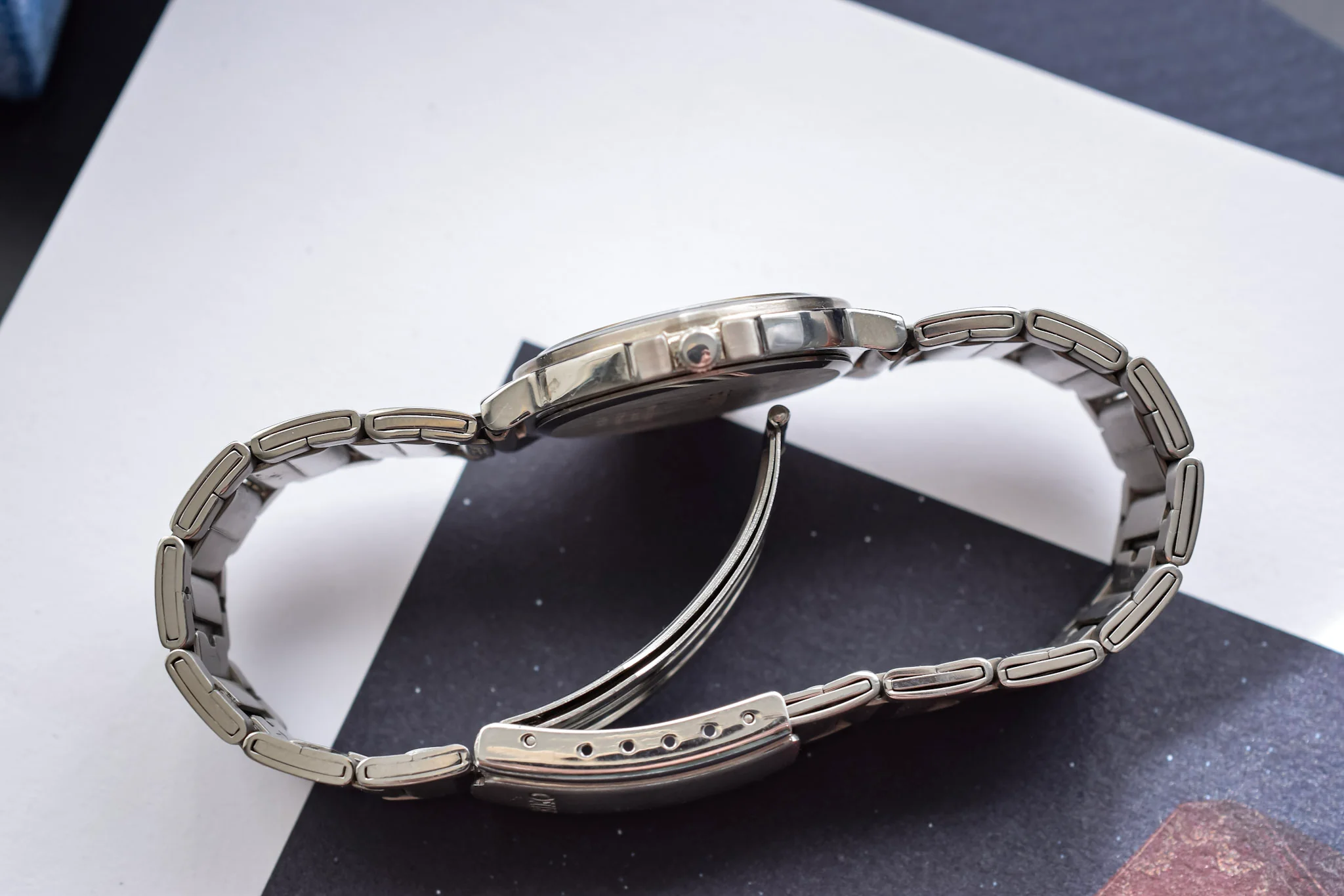 2000 Seiko White Dial "Nautilus" - New Old Stock - Image 3
