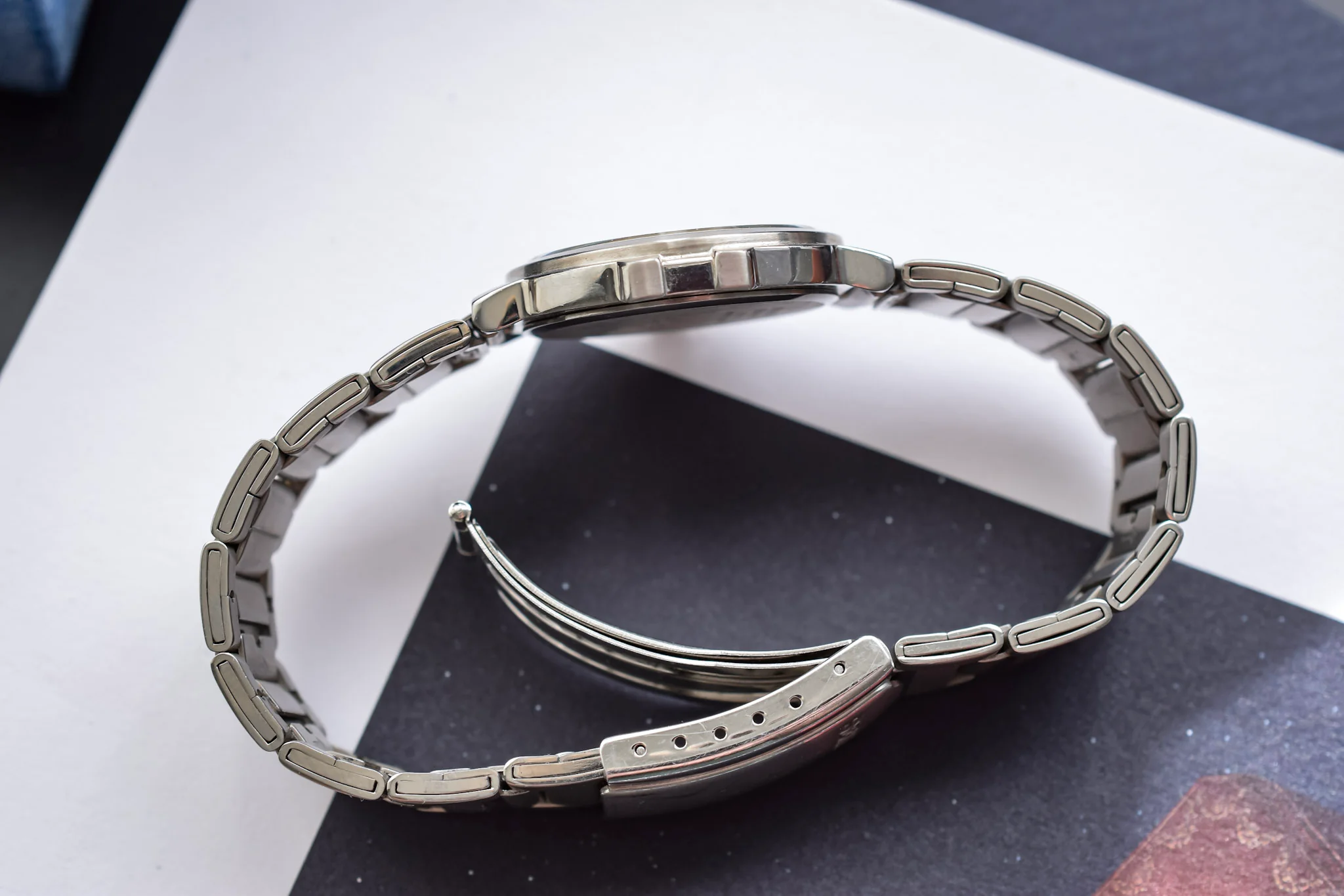 2000 Seiko White Dial "Nautilus" - New Old Stock - Image 4