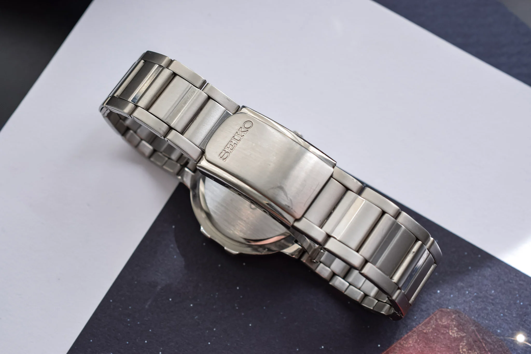2000 Seiko White Dial "Nautilus" - New Old Stock - Image 5