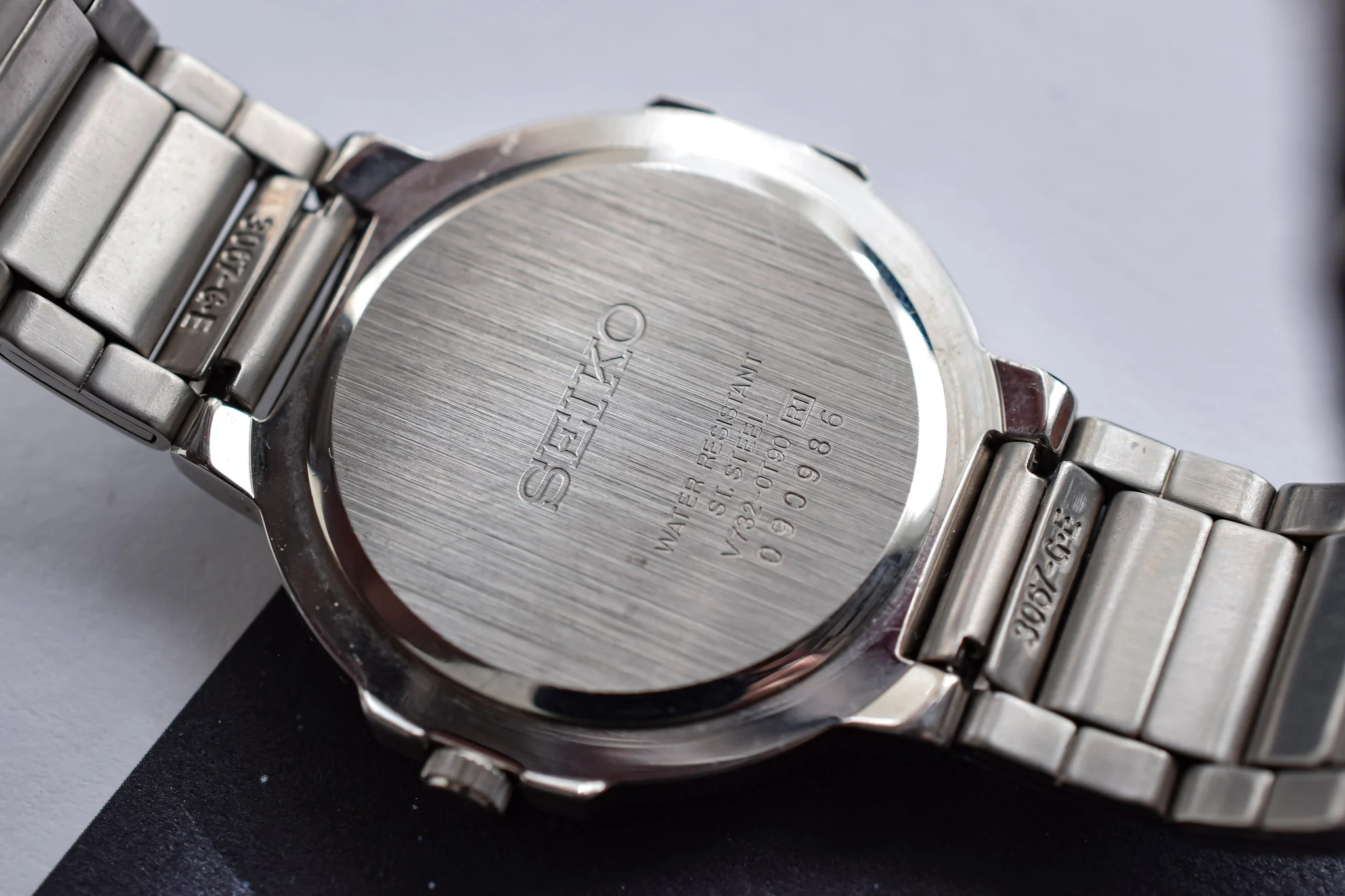 2000 Seiko White Dial "Nautilus" - New Old Stock - Image 6