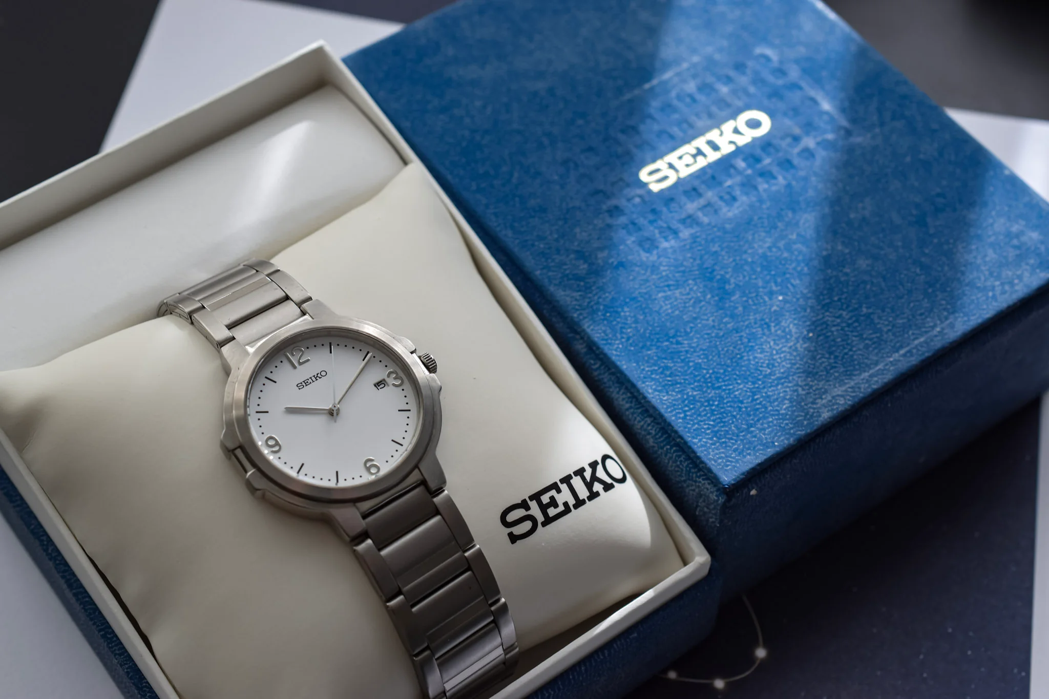 2000 Seiko White Dial "Nautilus" - New Old Stock - Image 7