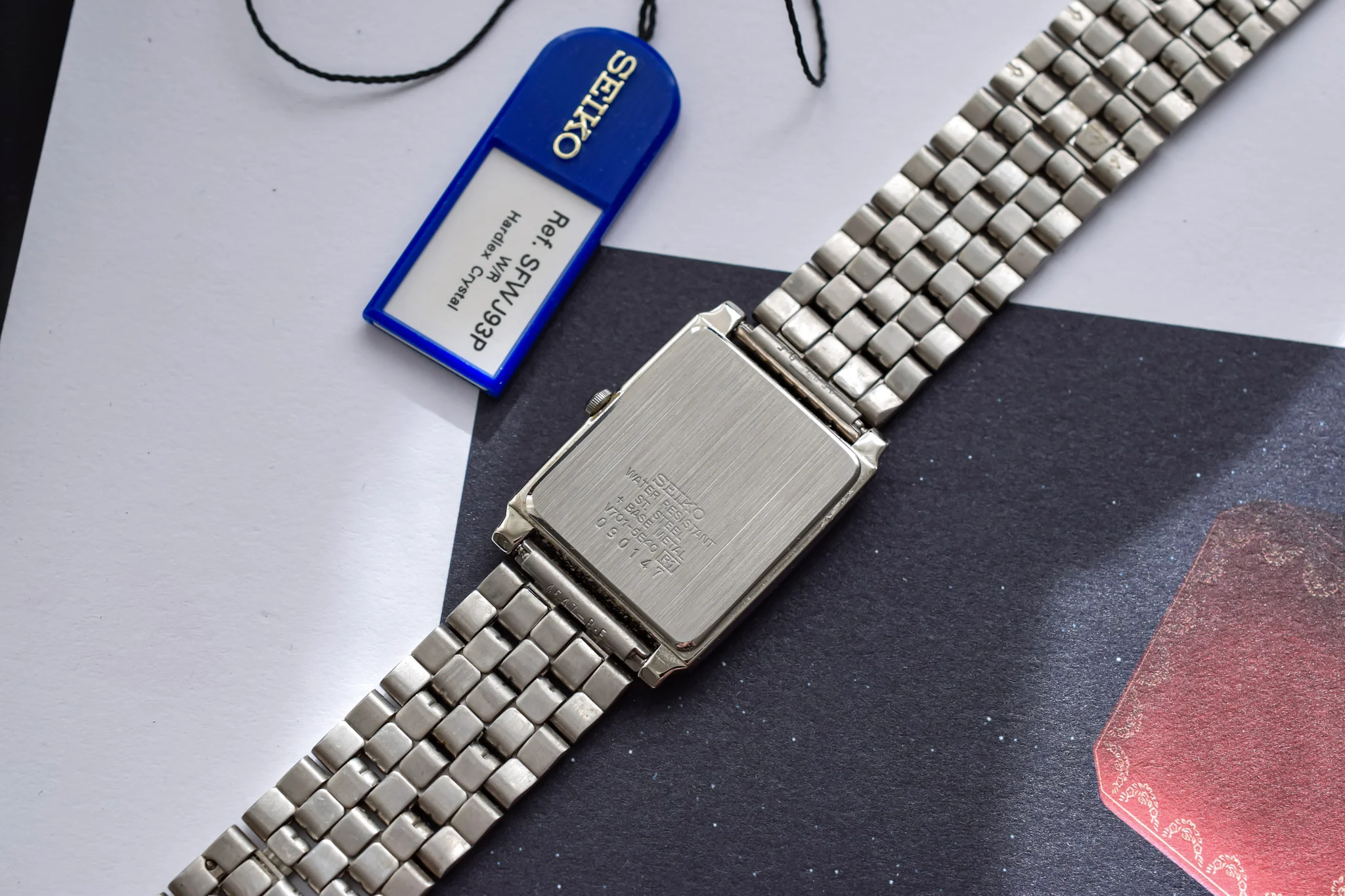 2000 Seiko White Guilloche Dial Tank - New Old Stock - Image 10