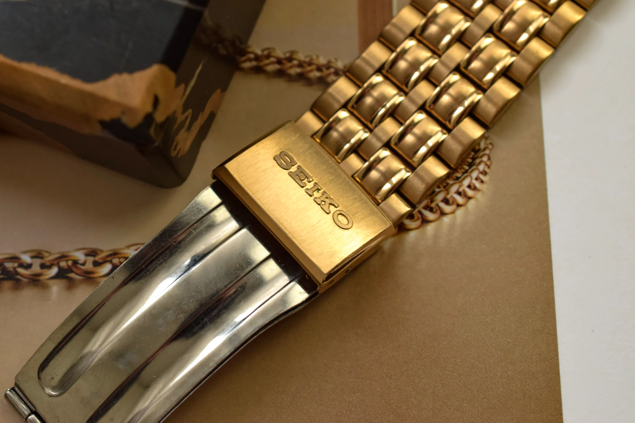 2001 Seiko Gilt Day-Date Tank - Image 5