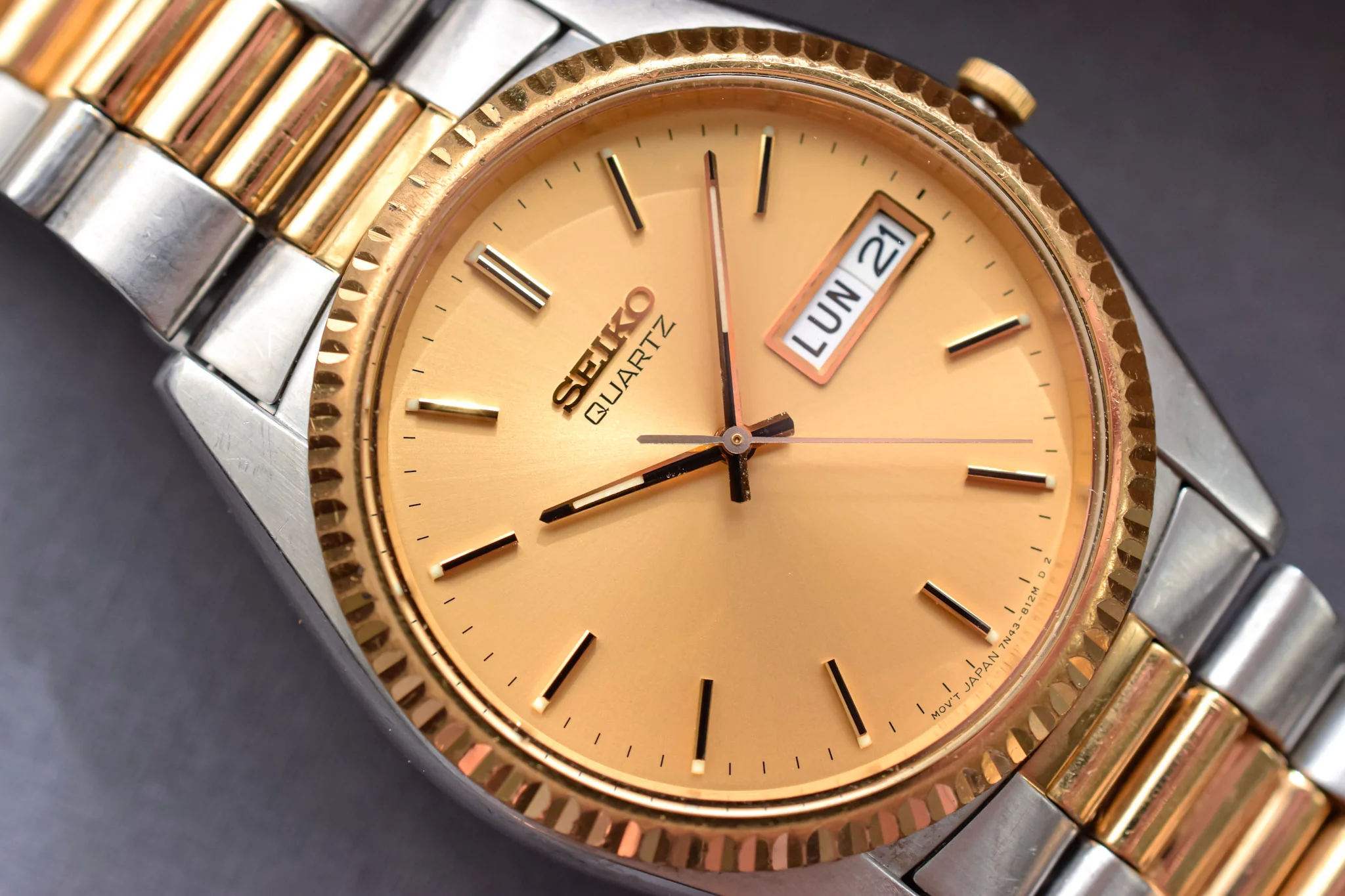 2001 Seiko Two Toned Champagne Dial Day-Date "President" - Image 3
